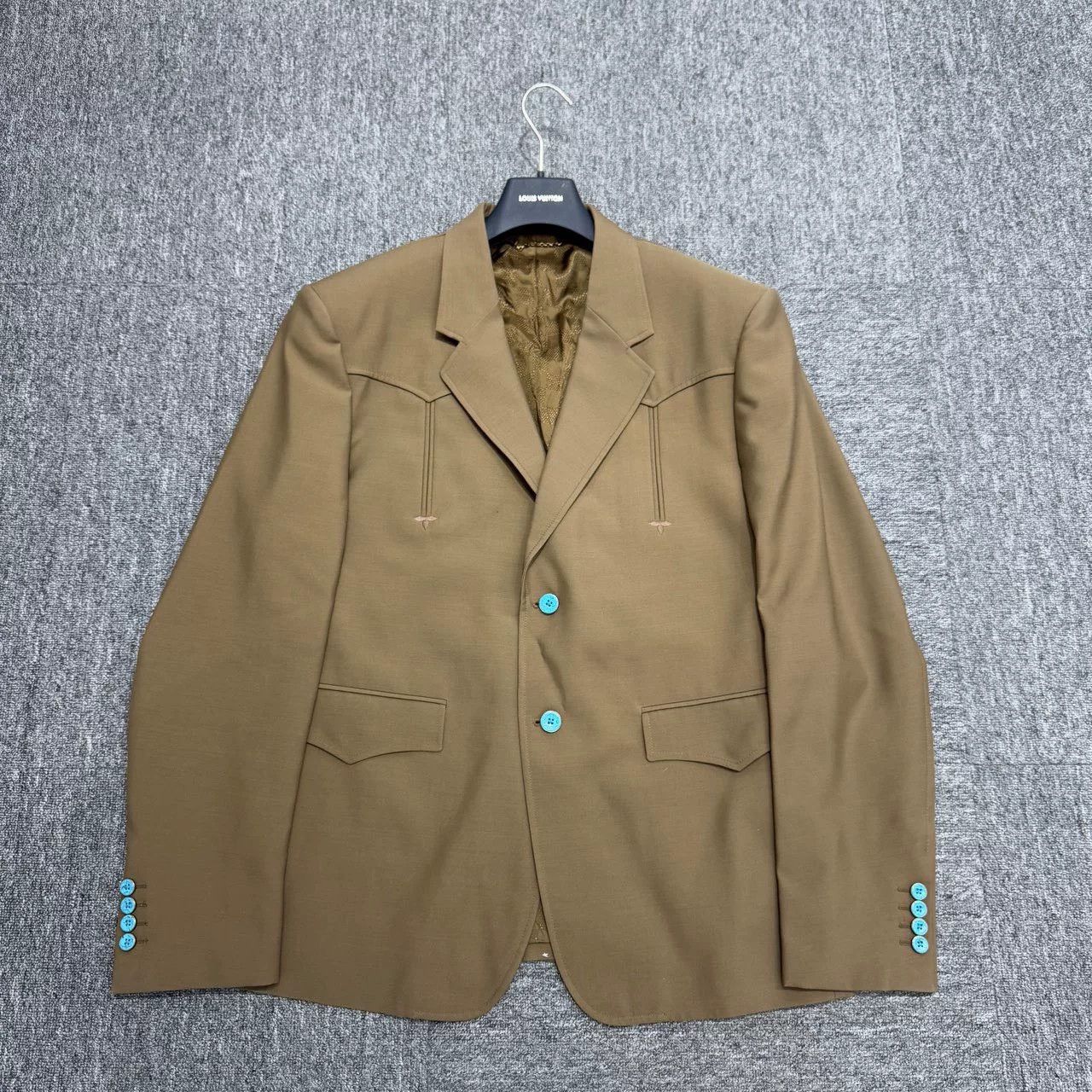 louis vuitton greenish turquoise suit jacket