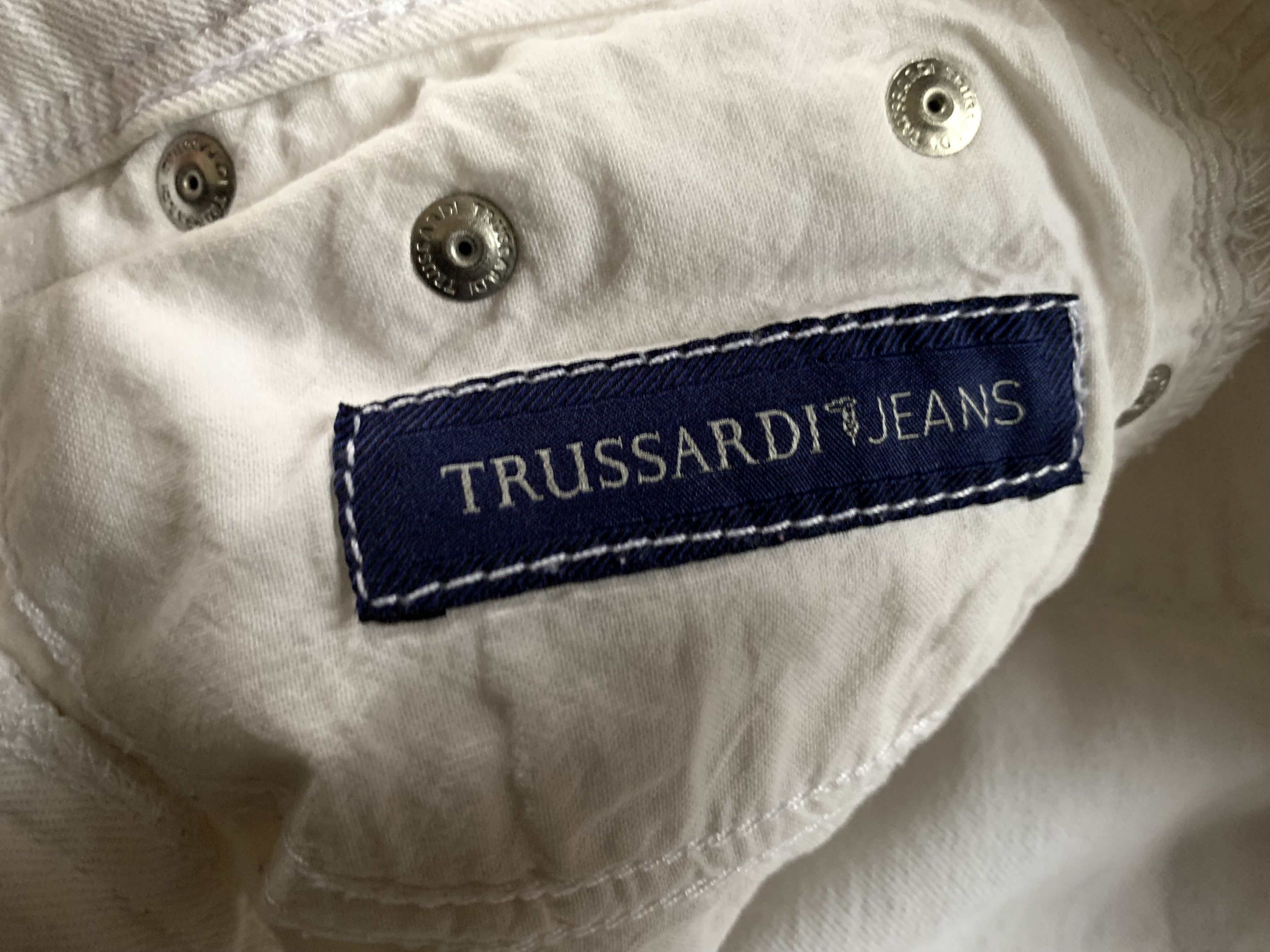 Trussardi × Vintage Trussardi Vintage White Denim Jeans Size 25" / US 0 / IT 36 - 8 Thumbnail
