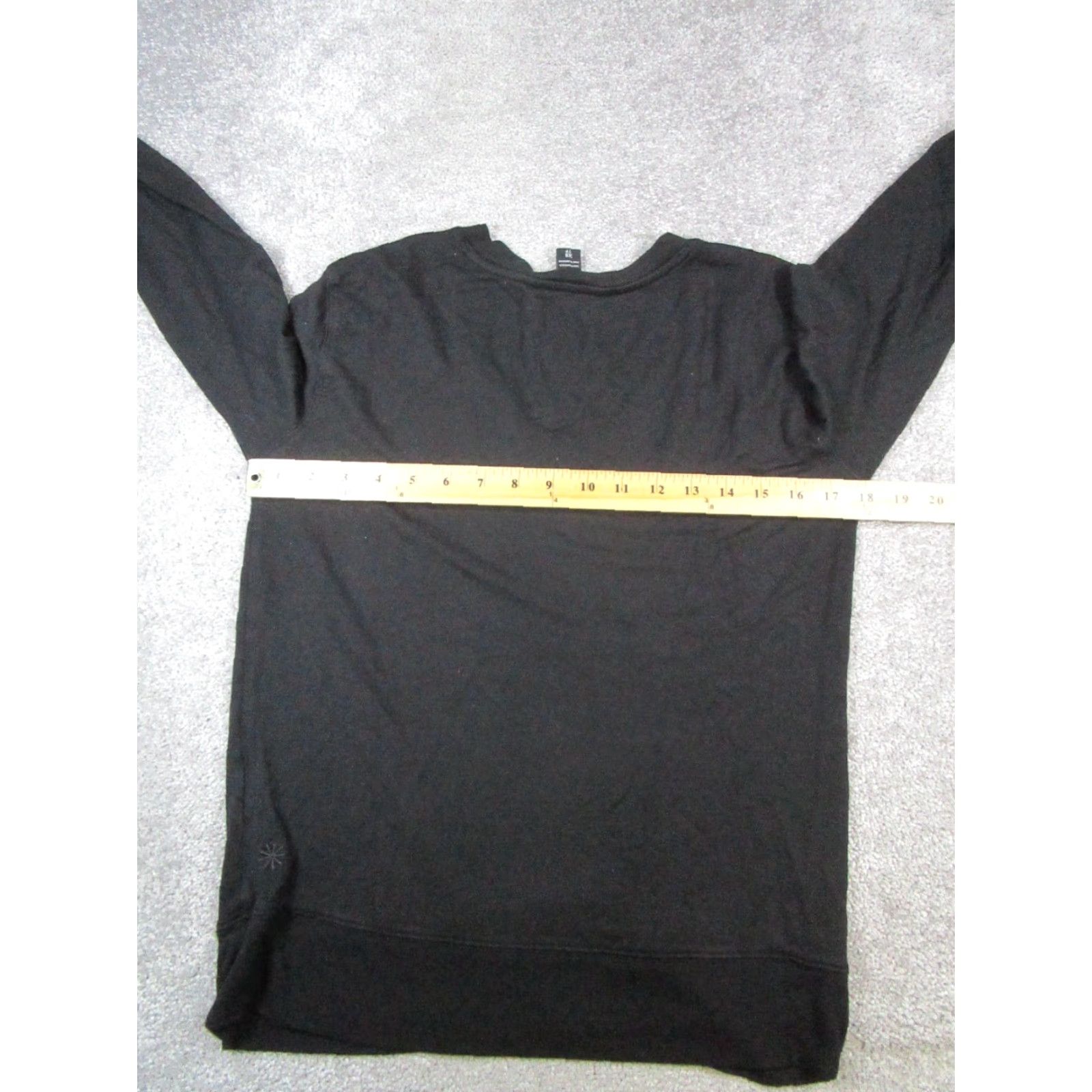 Athleta VINTAGE Athleta Sweater Womens XS Black Pullover Knit Long Sleeve V-Neck Casual Size XS / US 0-2 / IT 36-38 - 5 Thumbnail
