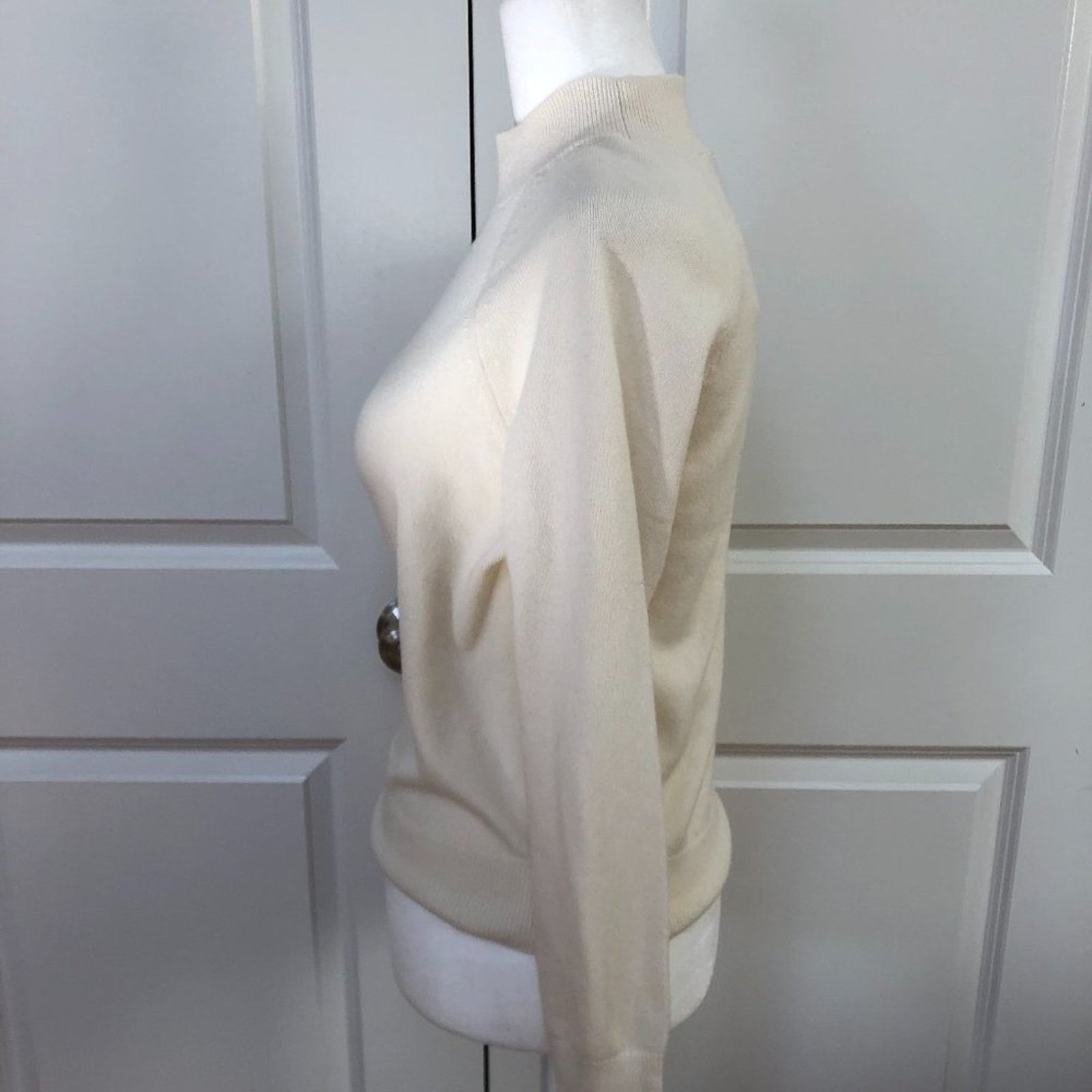Everlane Mock Neck Cashmere Sweater from Everlane Size XS / US 0-2 / IT 36-38 - 2 Thumbnail