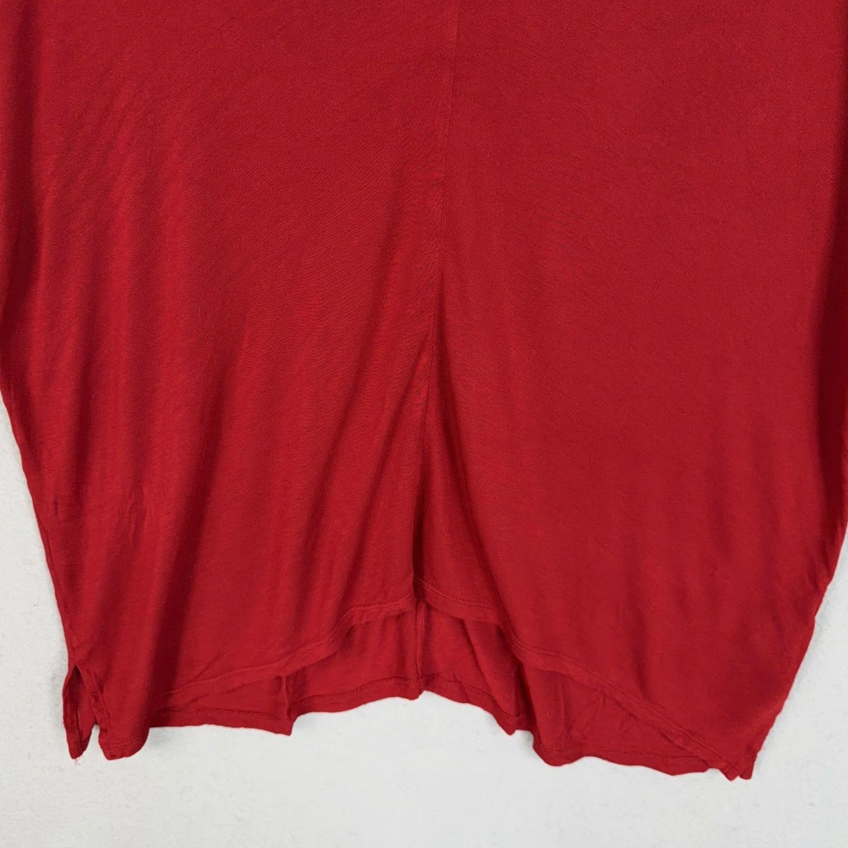 Vince Vince Shirt Womens Small Red 100% Viscose Dolman V Neck Tunic Top Casual Relaxed Shirt Size S / US 4 / IT 40 - 3 Thumbnail