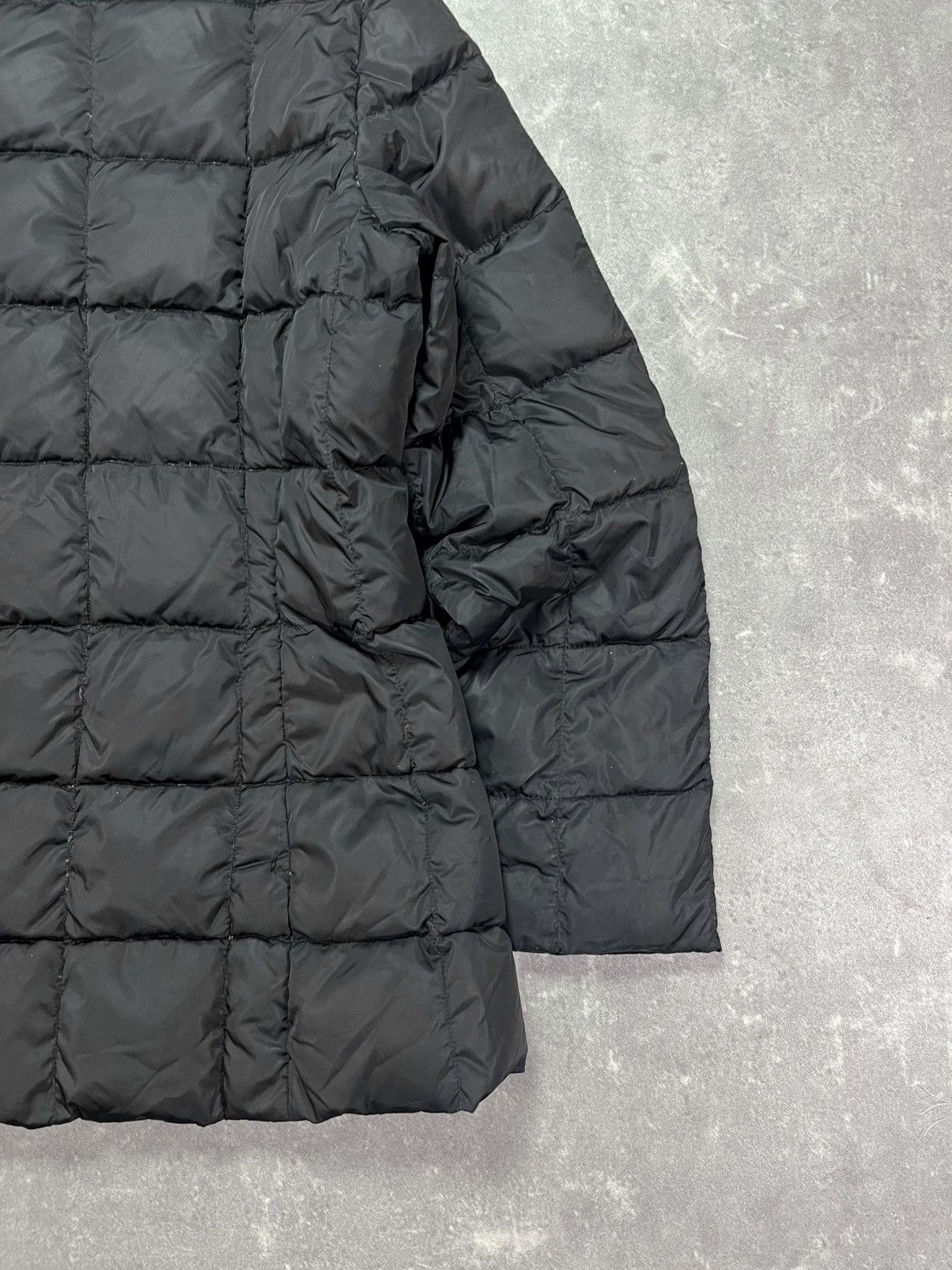 Moncler Moncler Vintage Quilted Coat Jacket 3 M L Size L / US 10 / IT 46 - 16 Thumbnail
