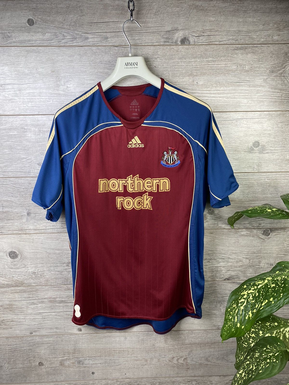 Adidas Adidas Newcastle United Football jersey Size L Temple #9 Size US L / EU 52-54 / 3 - 3 Thumbnail