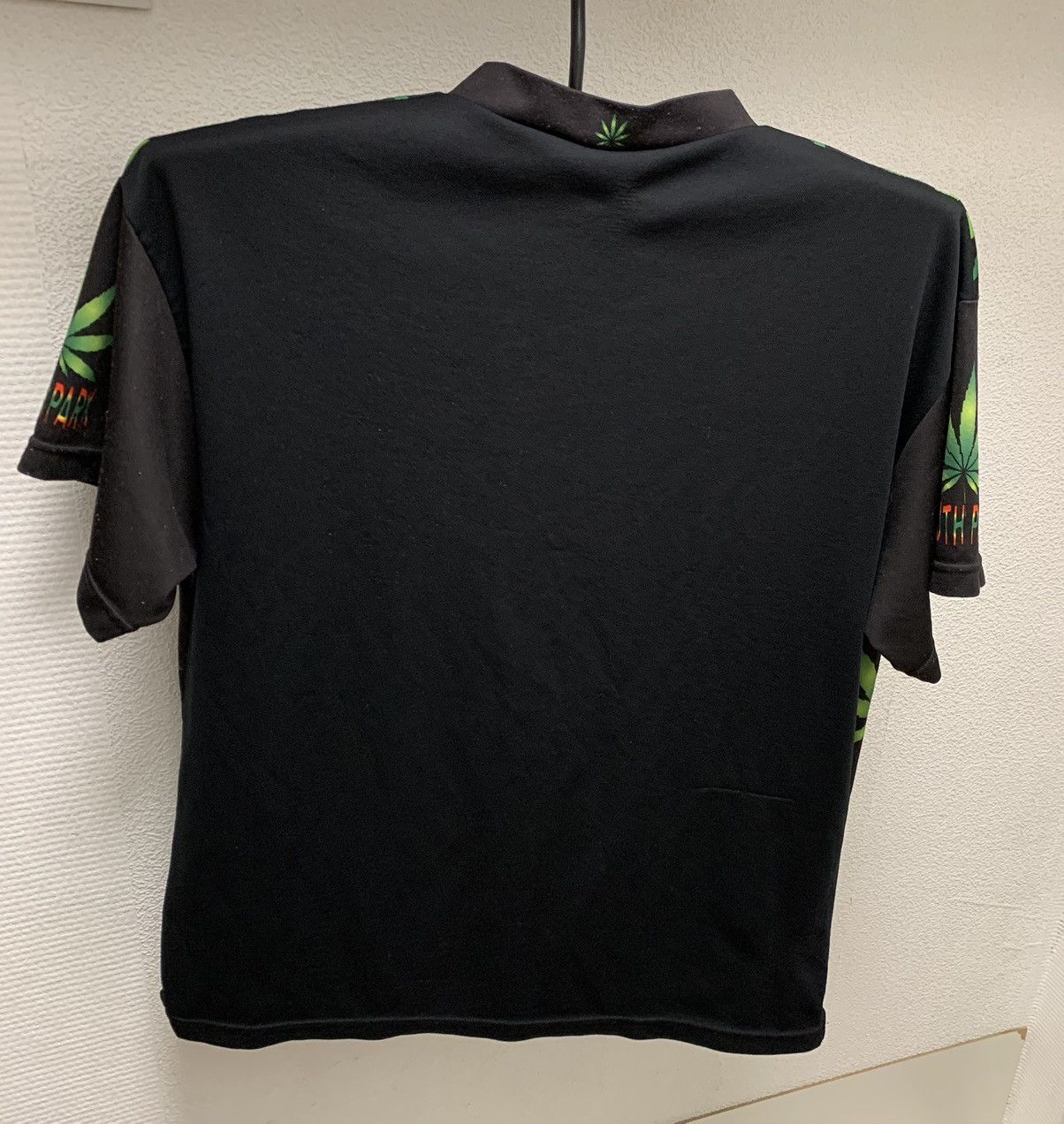 Band Tees South Park 2001 vintage t-shirt L sz hemp Rasta drug Size US L / EU 52-54 / 3 - 11 Thumbnail