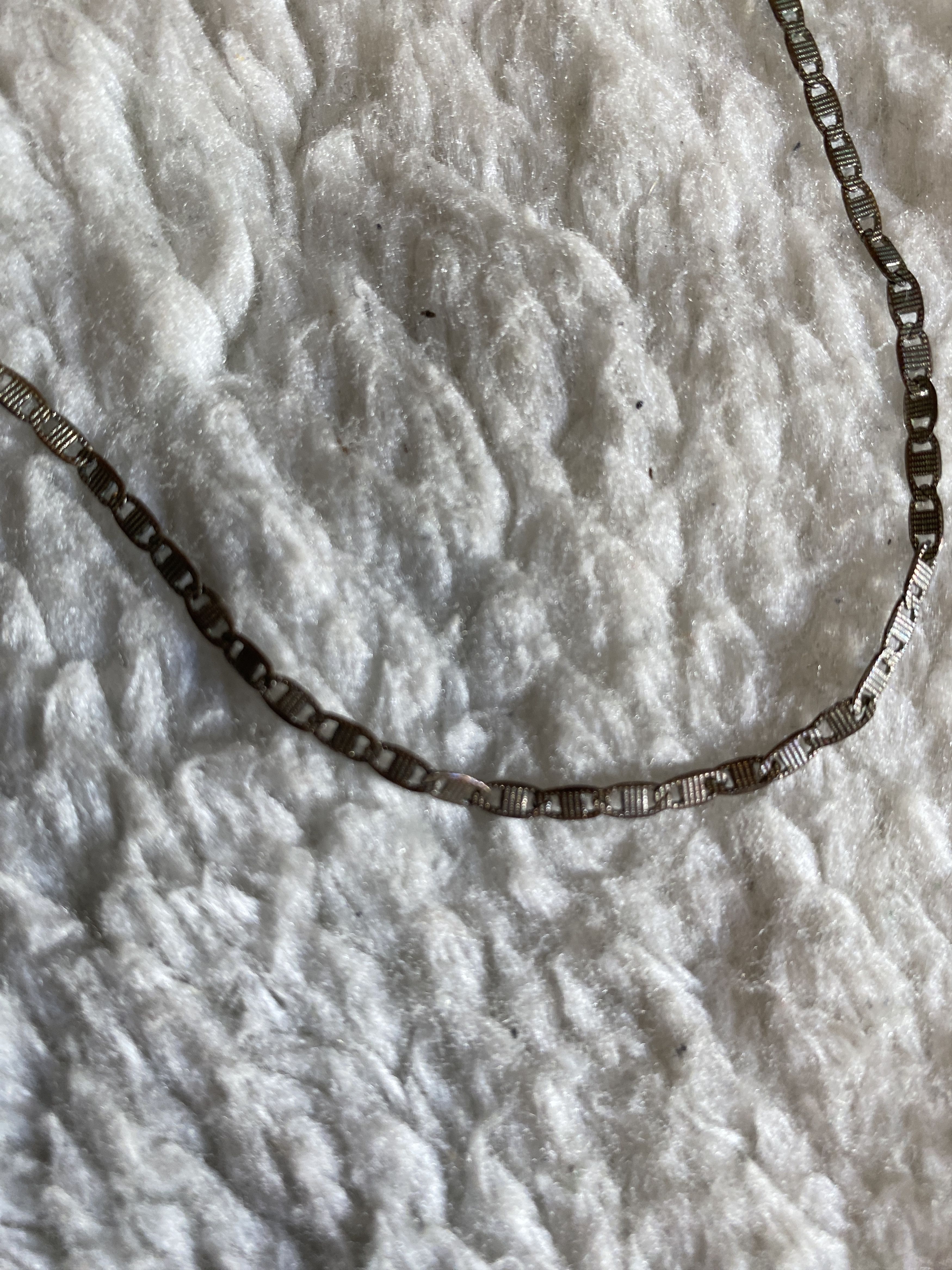 Other Lot of 5 Gold Tone Necklaces - Chain Pendant Choker Bundle Size ONE SIZE - 18 Thumbnail
