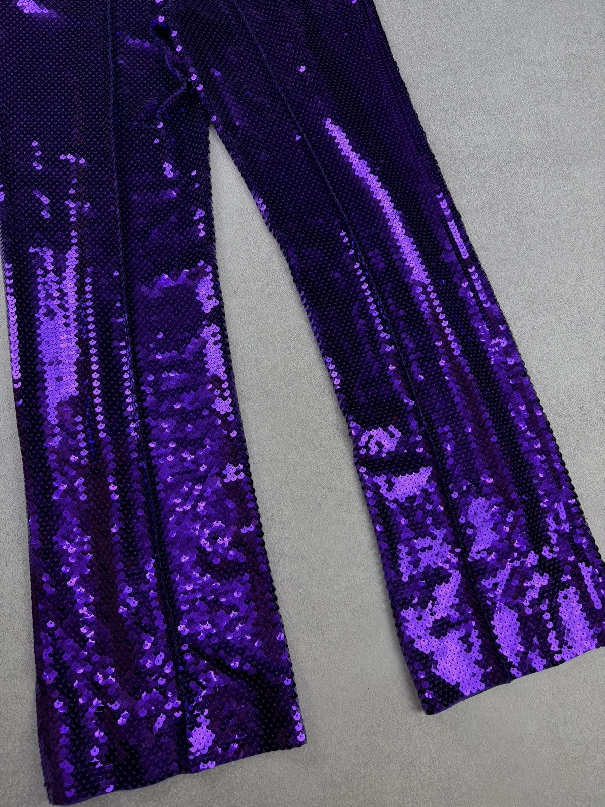 Paco Rabanne Paco Rabbane H&M Purple Sequin Suit Crop Top and Pants S Size S / US 4 / IT 40 - 15 Thumbnail