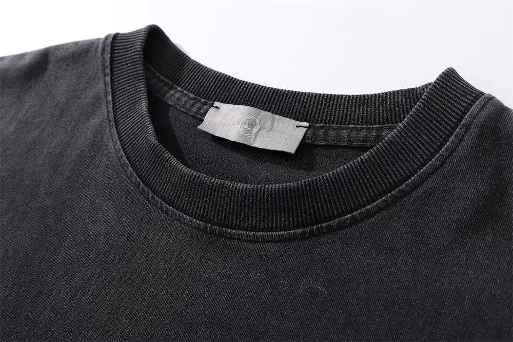 Japanese Brand × Vintage Men's hip-hop character print washed distressed T-shirt Size US L / EU 52-54 / 3 - 4 Thumbnail