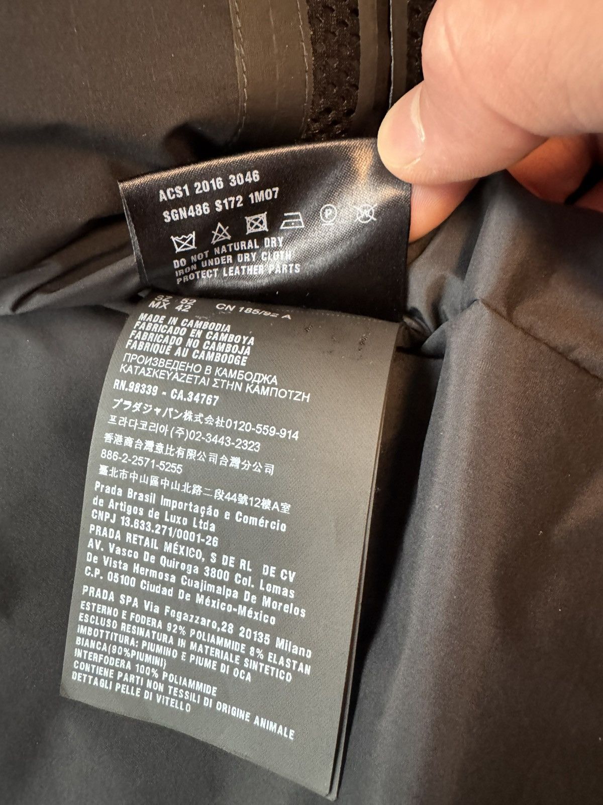 Prada Prada Triangle Plaque Logo Hooded Puffer Jacket Size US L / EU 52-54 / 3 - 10 Thumbnail