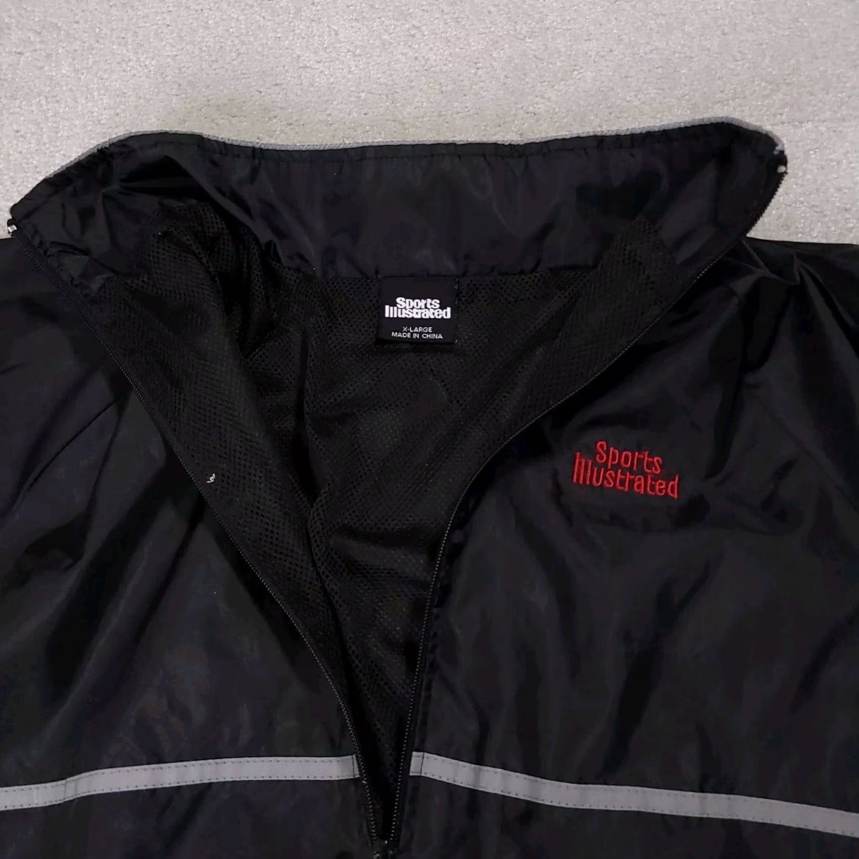 Vintage Sports Illustrated Jacket Full Zip Windbreaker Light Coat Mens XL Black Windbreaker Jacket Logo Embroidered Athletic 90s Style Casual Mens XL Black Size US XL / EU 56 / 4 - 7 Thumbnail