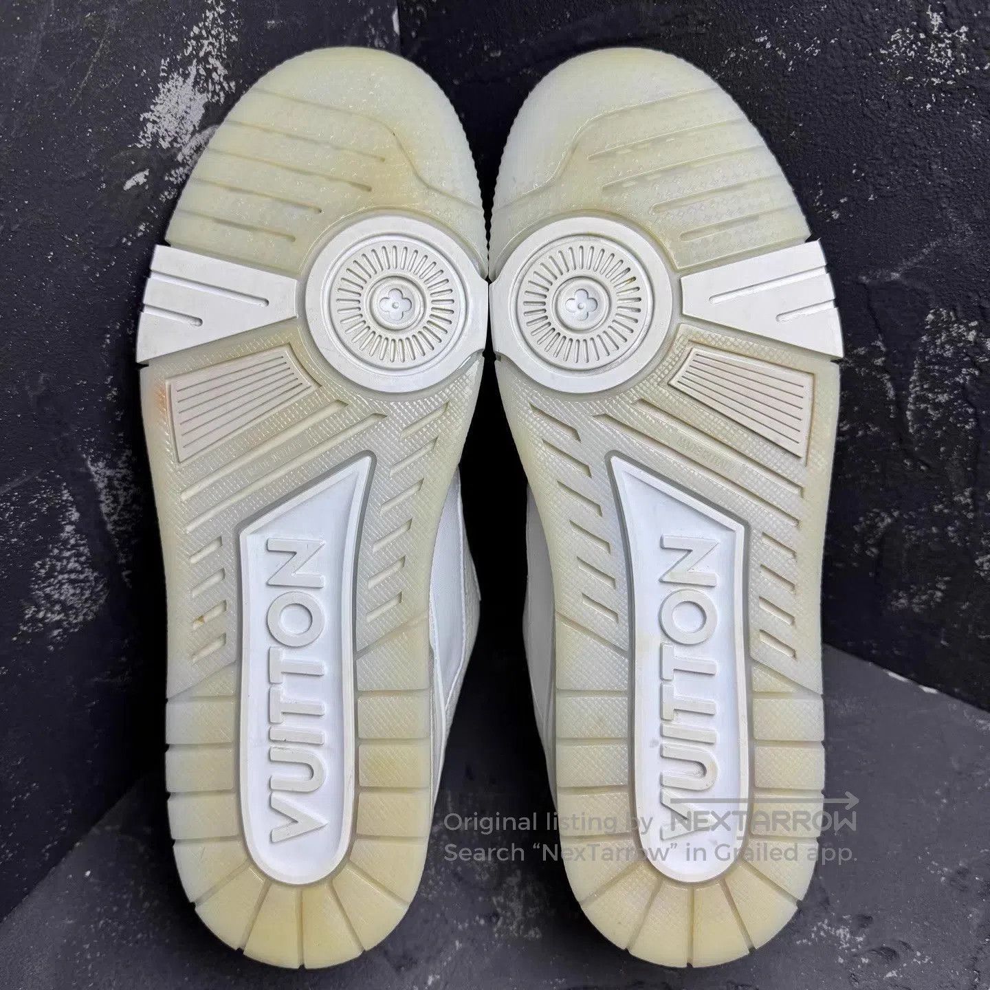 Louis Vuitton White Low. Size US 9 / EU 42 - 4 Thumbnail