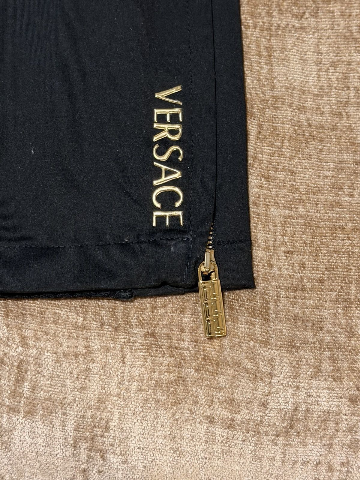 Versace Versace Tech Pants Black Mesh Panel Zip Made in Italy L Size US 34 / EU 50 - 2 Thumbnail