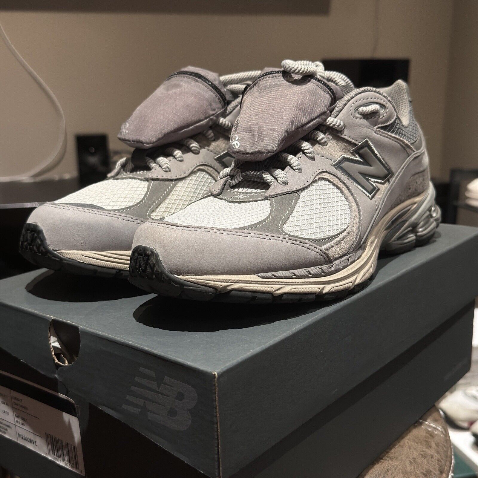 New Balance New Balance 2002R Gray Pocket - Size 10 Size US 10 / EU 43 - 4 Thumbnail