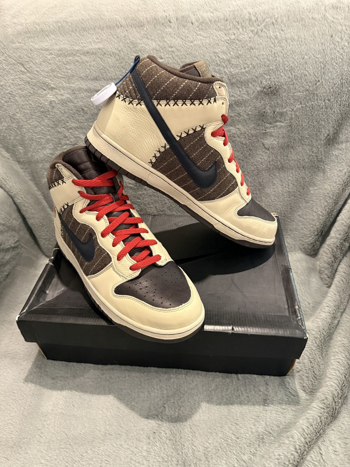 Nike Nike Dunk High PRM ‘Memphis Red Sox Untold Truth 2006 13M DS Size US 13 / EU 46 - 13 Thumbnail