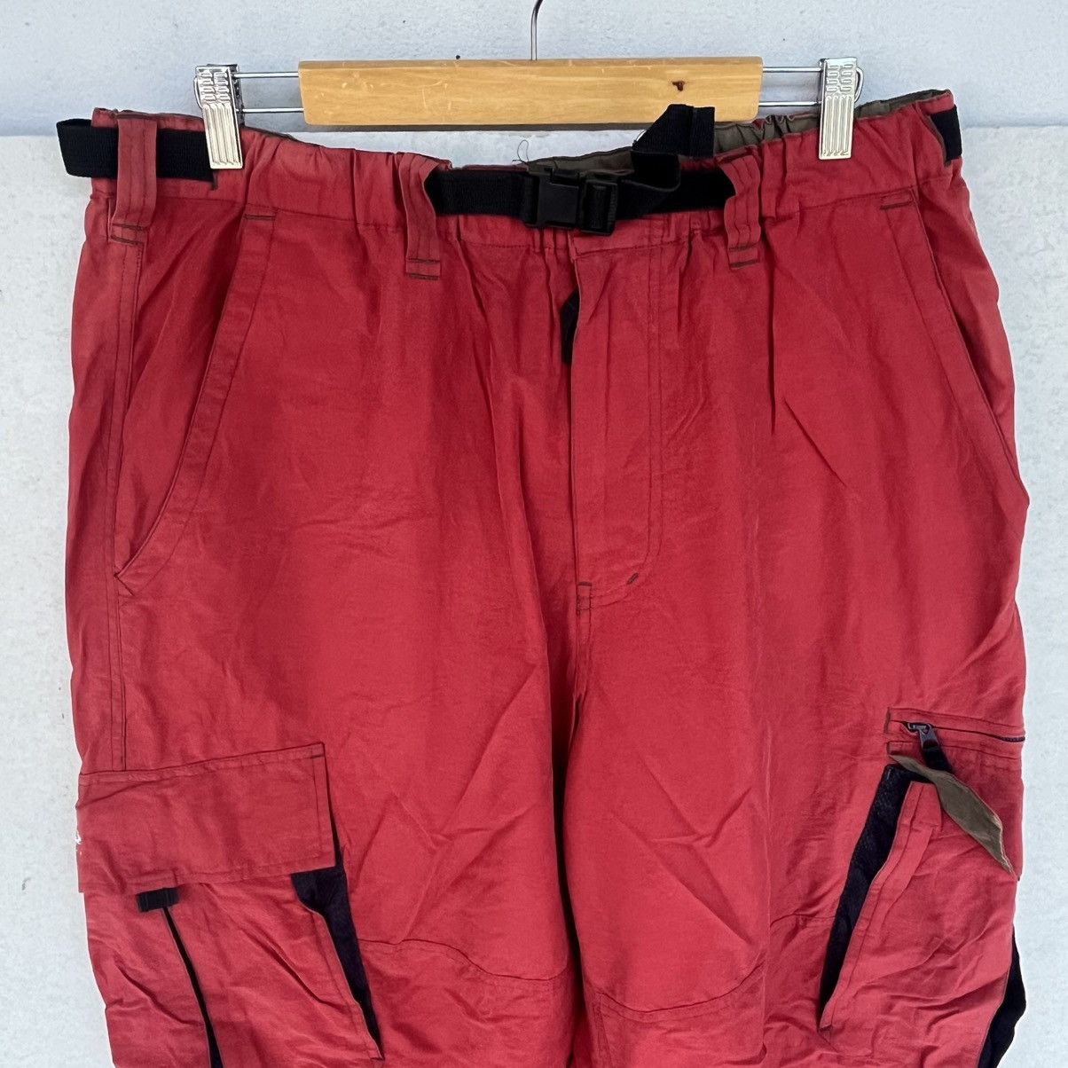 Other Vintage Red Cargo Pants With Adjustable Size 28 W18 L32 Size US 28 / EU 44 - 4 Thumbnail