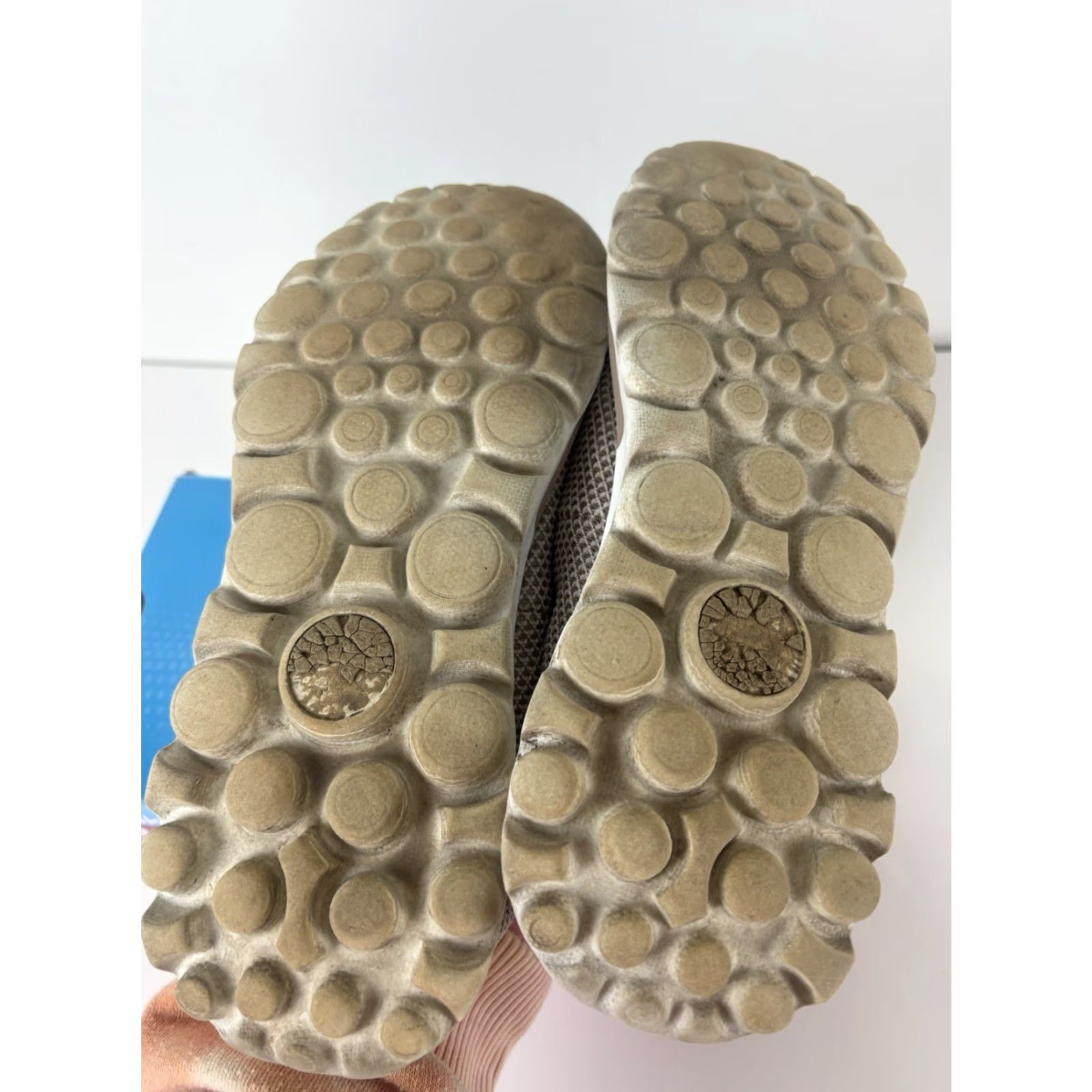 SKECHERS Skechers Slip On Sneakers Womens 7.5M Memory Form Fit Go Walk Dazzle Taupe Beige Footwear Sports Size US 8 / IT 38 - 6 Thumbnail