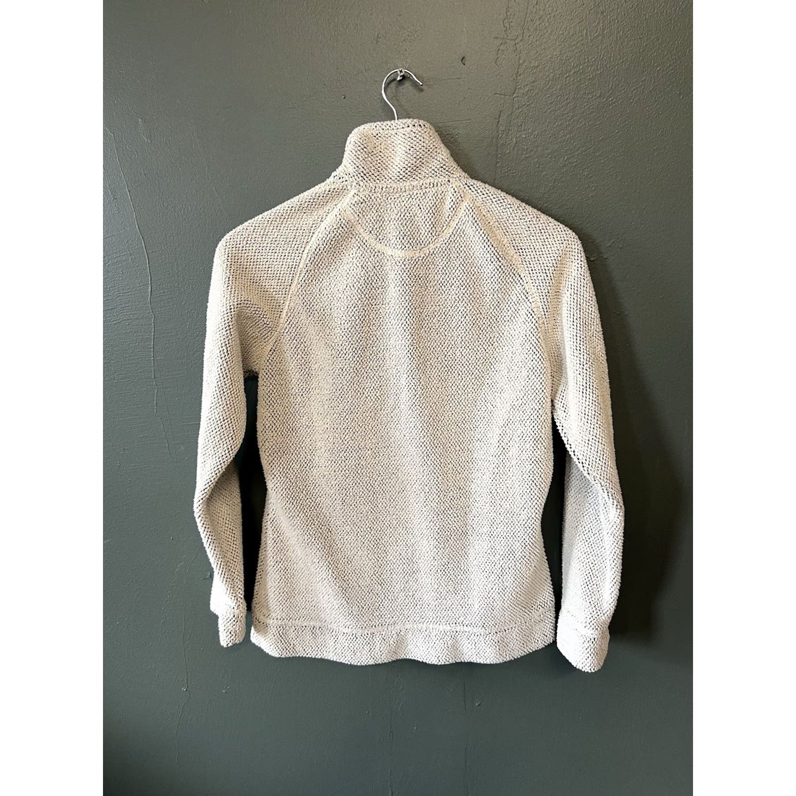 Vintage Craghoppers Mens Beige 1/2 Zip Fleece Pullover Sweater XS Regular Mock Neck Pullover Knit 1/2 Zip Mens XS Beige Craghoppers Sweater Size US XS / EU 42 / 0 - 2 Thumbnail