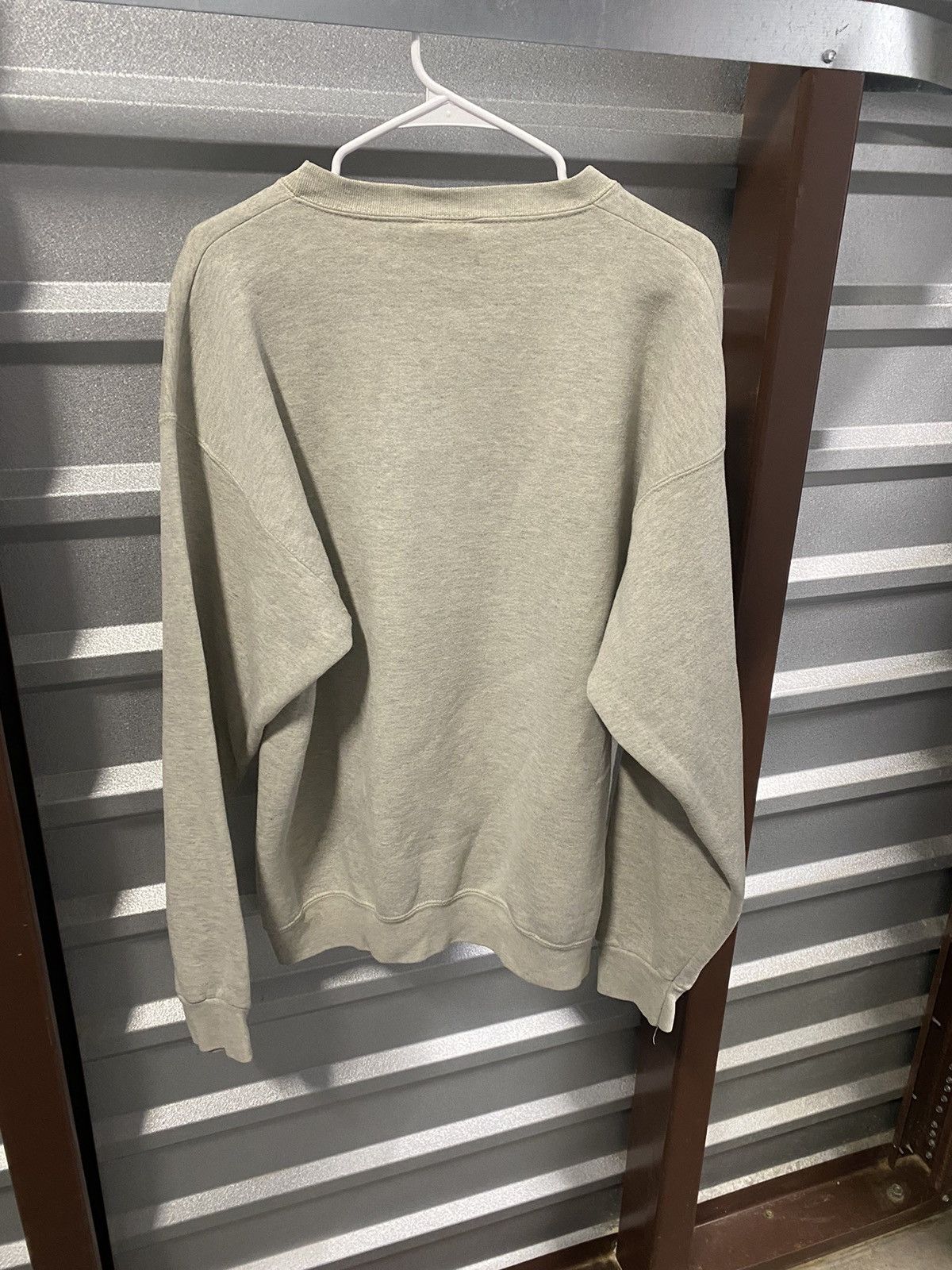 Disney 1990’s Disney Pluto Sweatshirt Size US XL / EU 56 / 4 - 4 Thumbnail