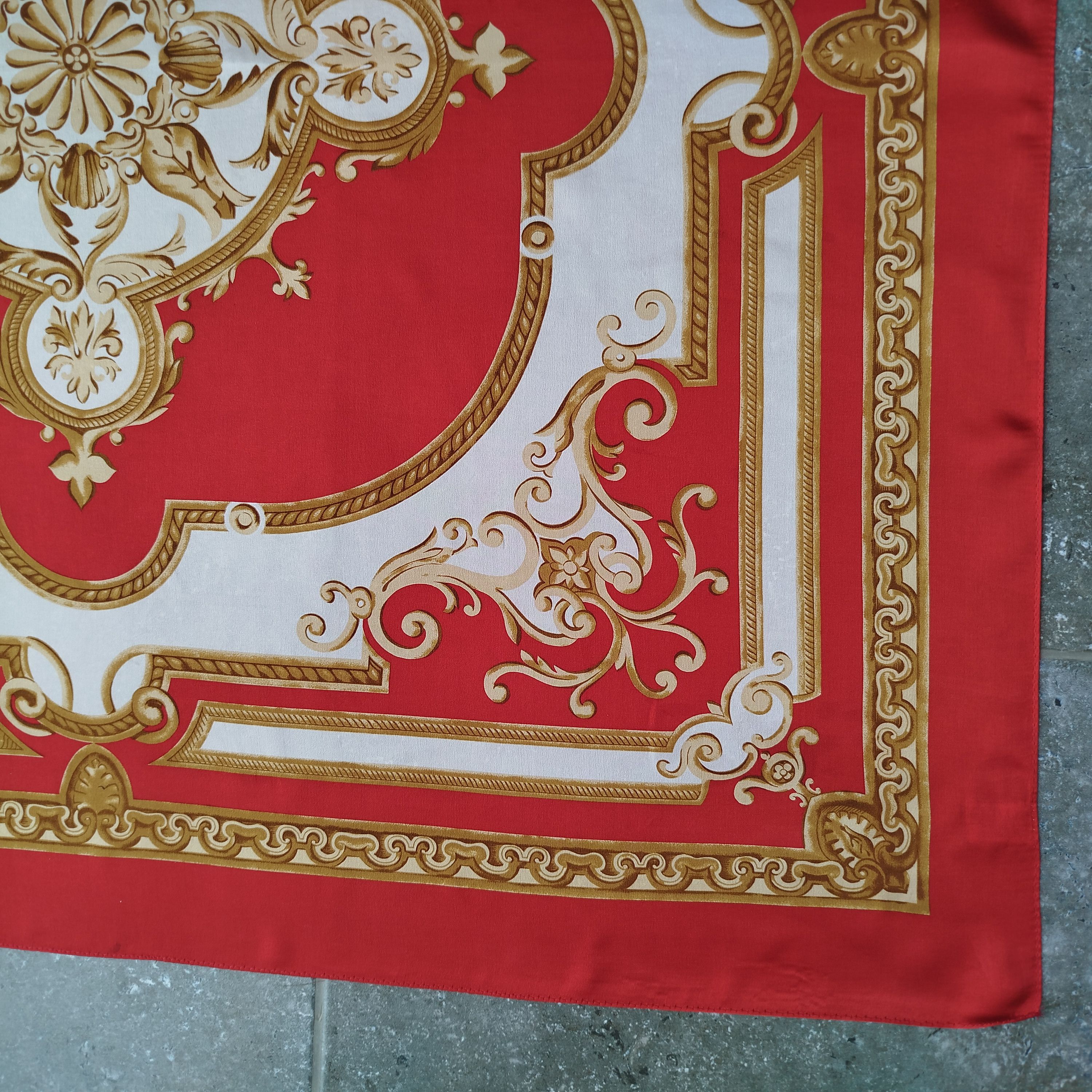 Vintage ECHO Square Scarf Baroque Scroll Japan 100% Silk Vintgae Size ONE SIZE - 5 Thumbnail