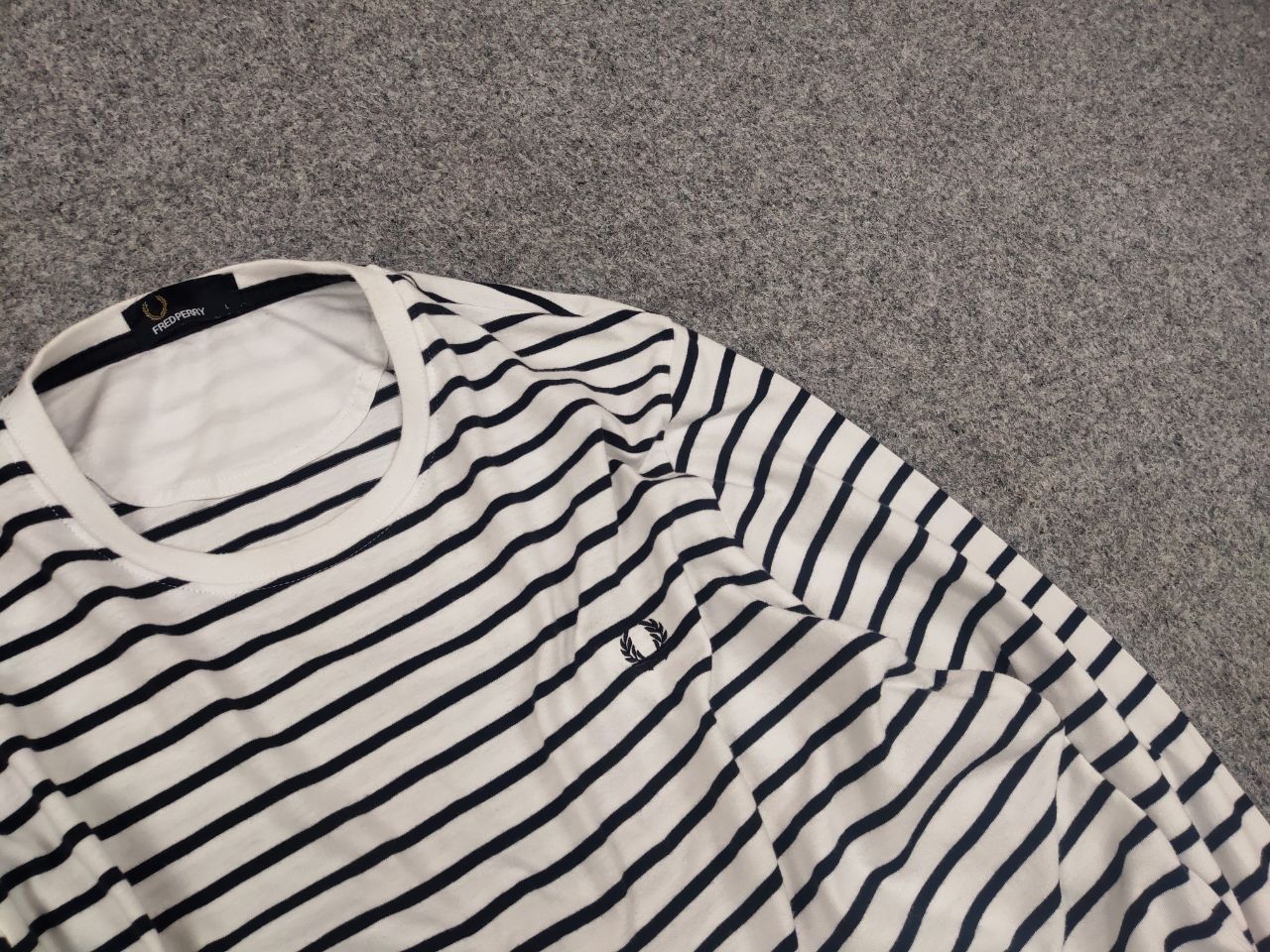 Fred Perry Fred Perry Classic Long sleeve Striped Logo Vintage Style Size US L / EU 52-54 / 3 - 7 Thumbnail