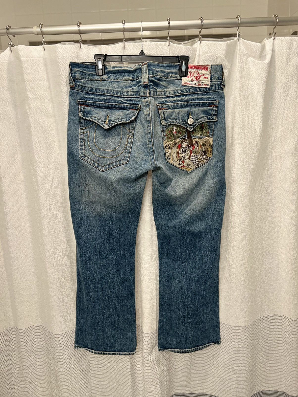 True Religion True Religion Embroidered Back Pocket Jeans Size US 38 / EU 54 - 1 Thumbnail
