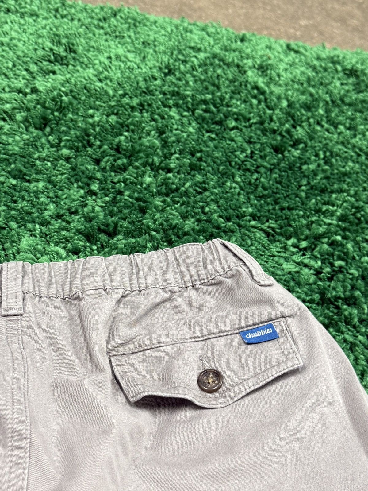 Chubbies Chubbies Grey Button Chino Shorts Medium 7 Inch Inseam Size US 32 / EU 48 - 7 Thumbnail