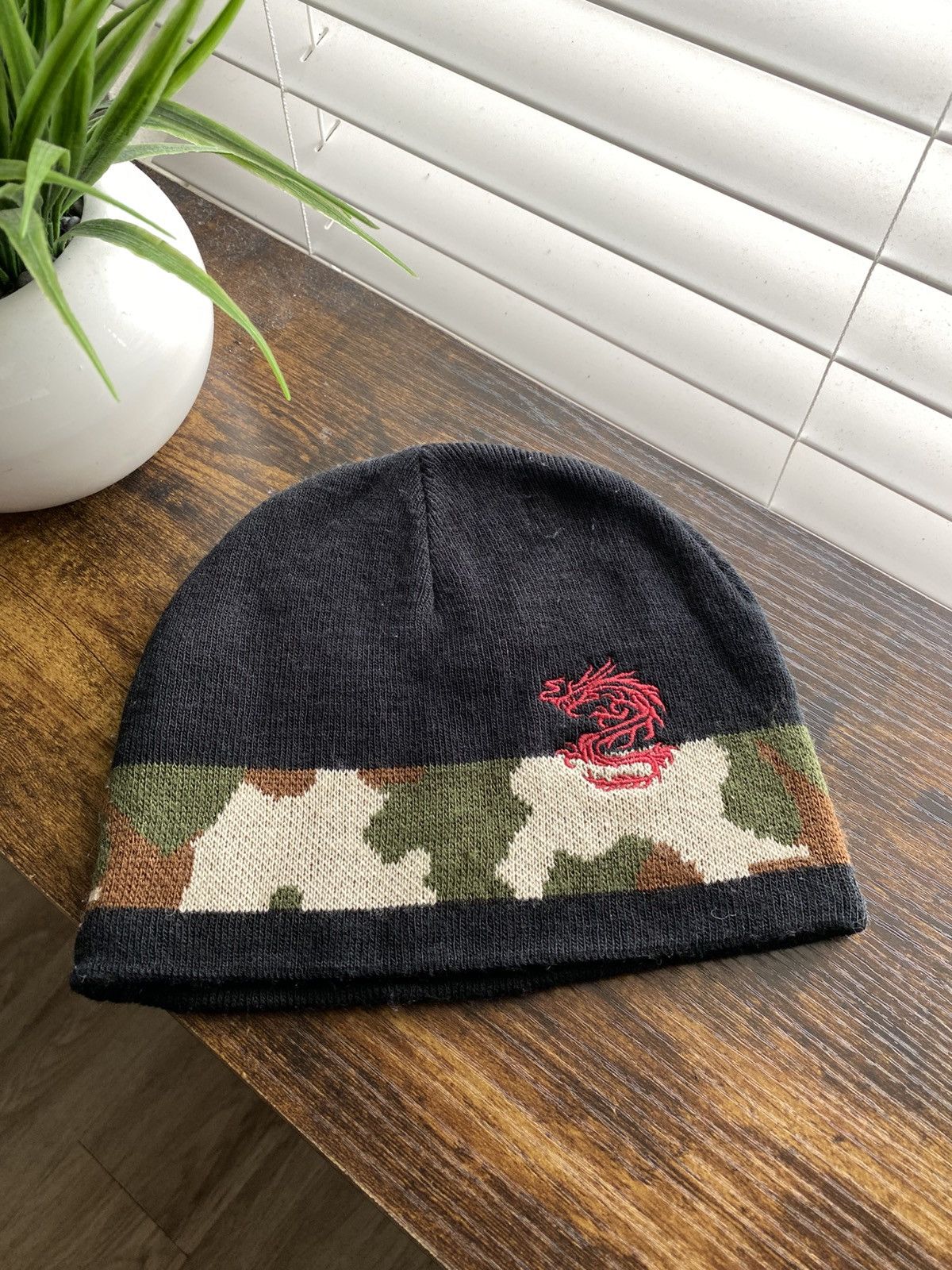 Vintage Y2K Camo Dragon Skully Beanie Size ONE SIZE - 1 Thumbnail