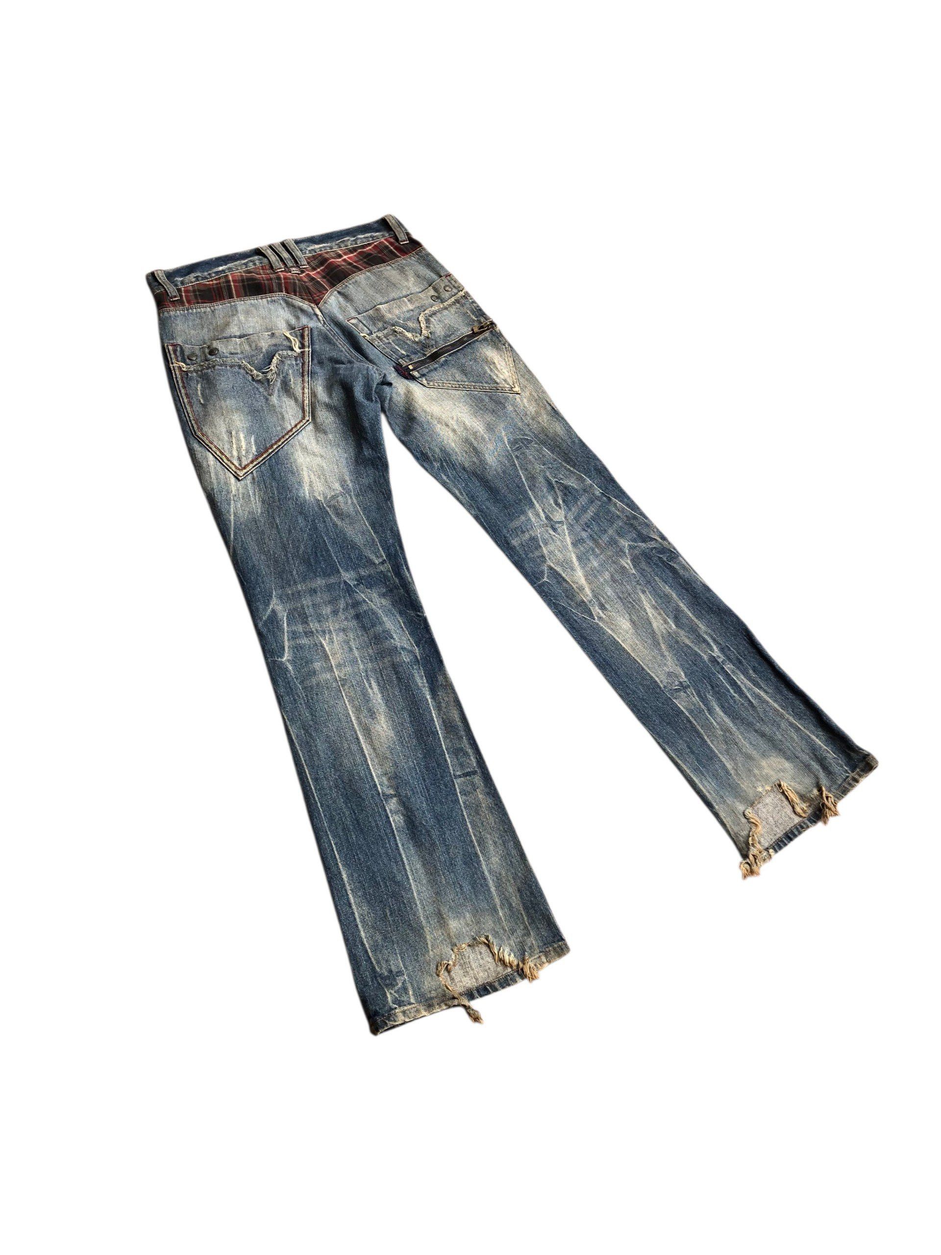 If Six Was Nine 2000s Flared Fading Jeans Vkei style Y2k Japanese Size US 30 / EU 46 - 3 Thumbnail