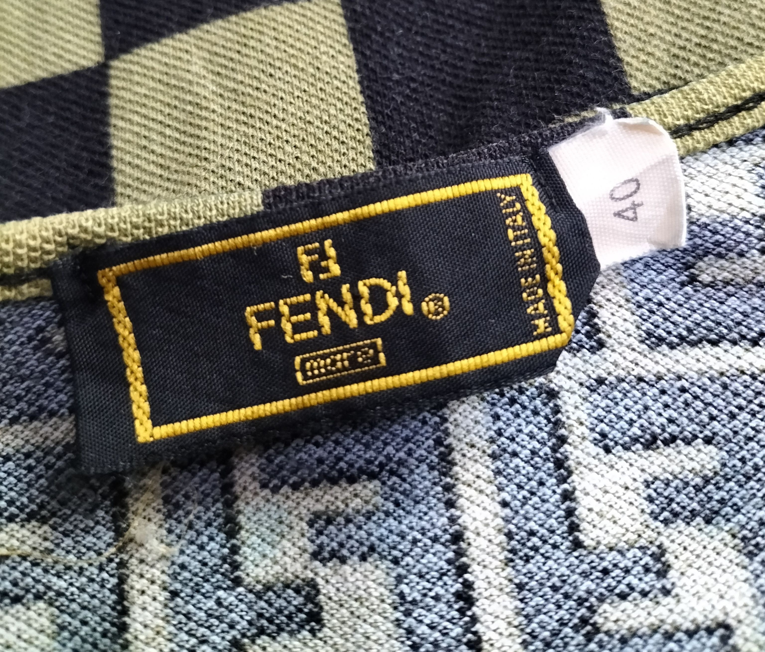 Fendi Authentic Fendi monogram Tshirt Size S / US 4 / IT 40 - 5 Thumbnail