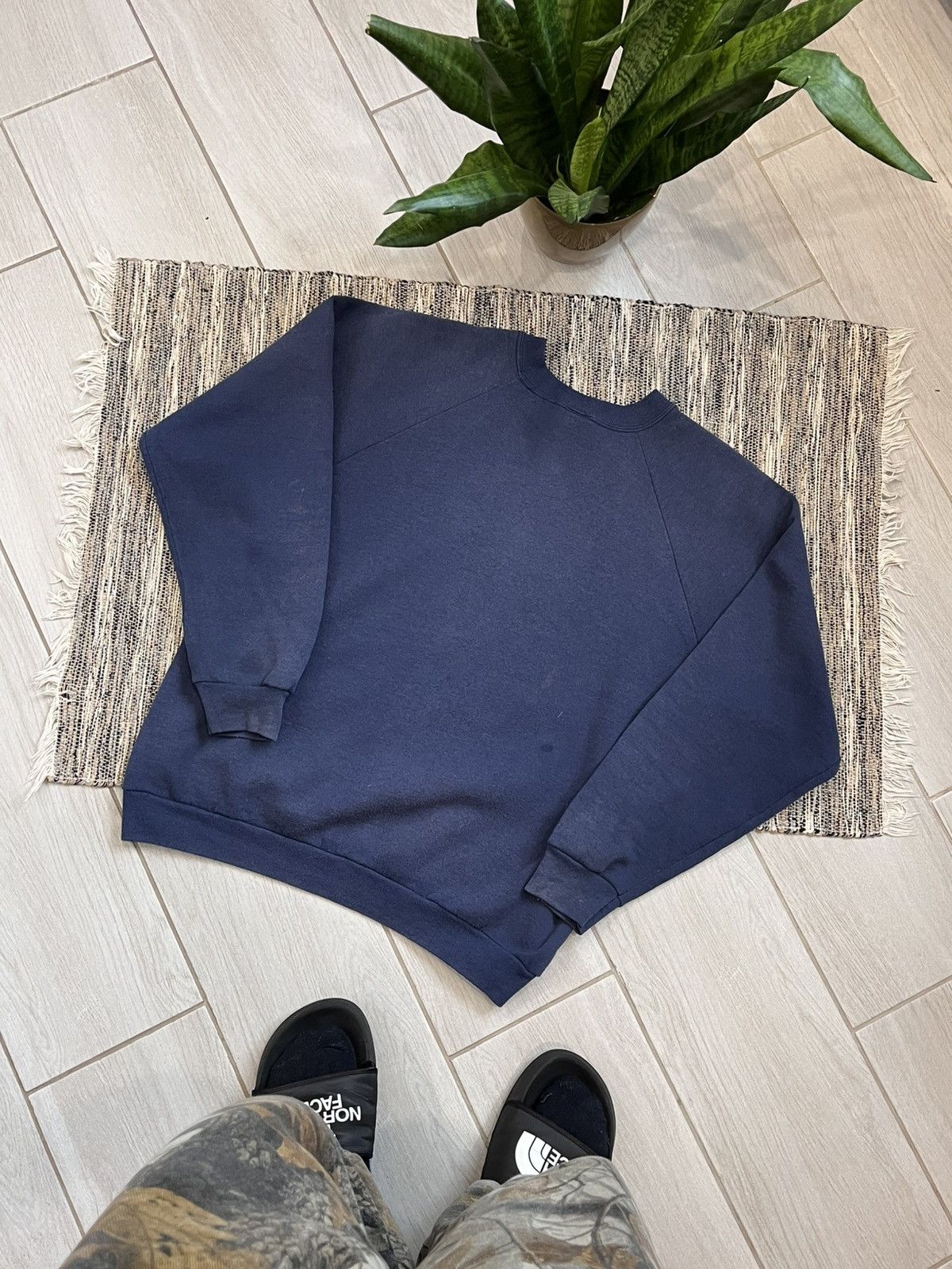 Vintage Vintage Screen Stars Sweatshirt Colour of Magic Navy Faded Size US L / EU 52-54 / 3 - 10 Thumbnail