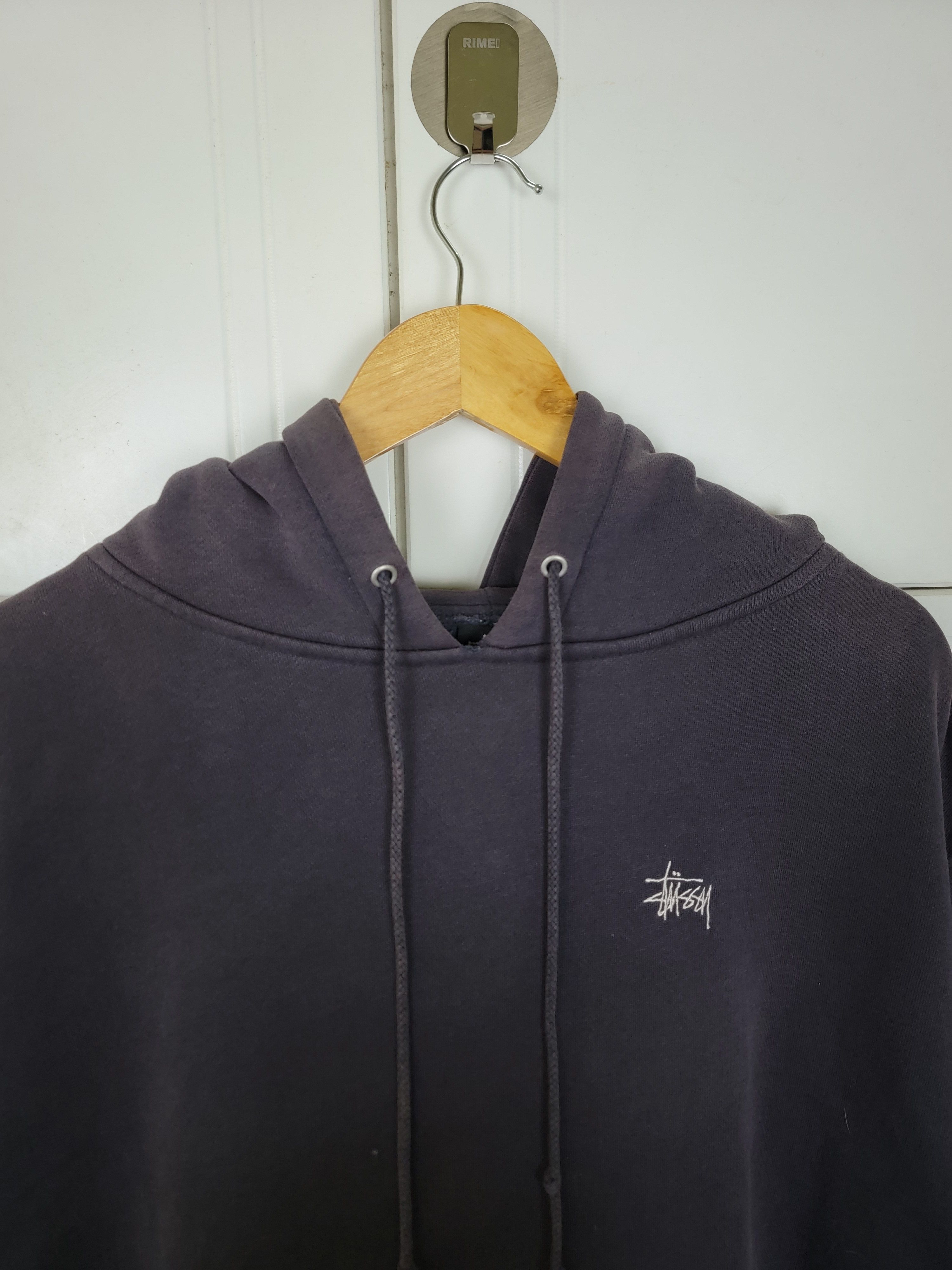 Stussy × Vintage Vintage Stussy Crossbone Pullover Hoodies Size US L / EU 52-54 / 3 - 6 Thumbnail