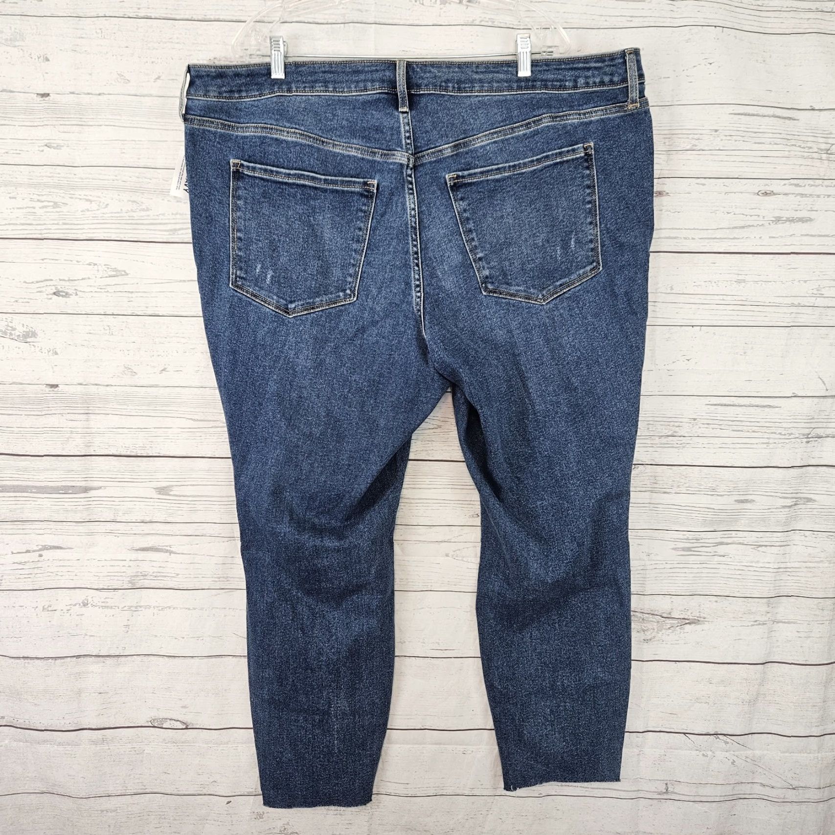 Old Navy Old Navy Womens Rockstar Super Skinny Jeans 24 Blue Distressed Size 42" / US 20 - 4 Thumbnail