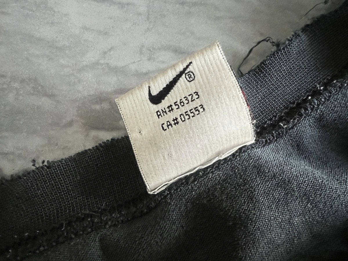 Nike Nike : Just Do it Korea Long Sleeve Distressed Size US L / EU 52-54 / 3 - 7 Thumbnail