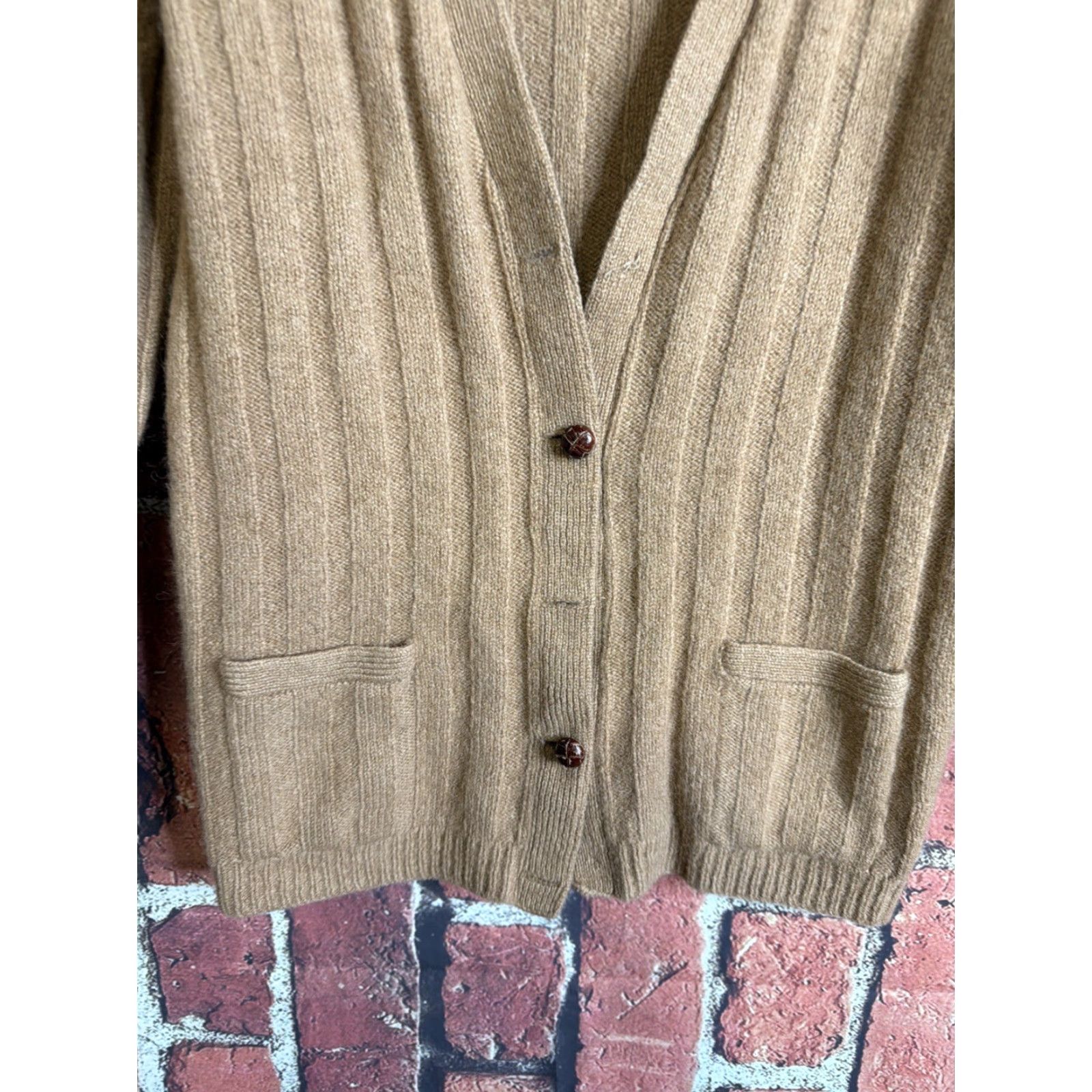 Vintage VINTAGE Munrospun 100% Wool Scotland Cardigan Sweater Womens Small Size S / US 4 / IT 40 - 2 Thumbnail