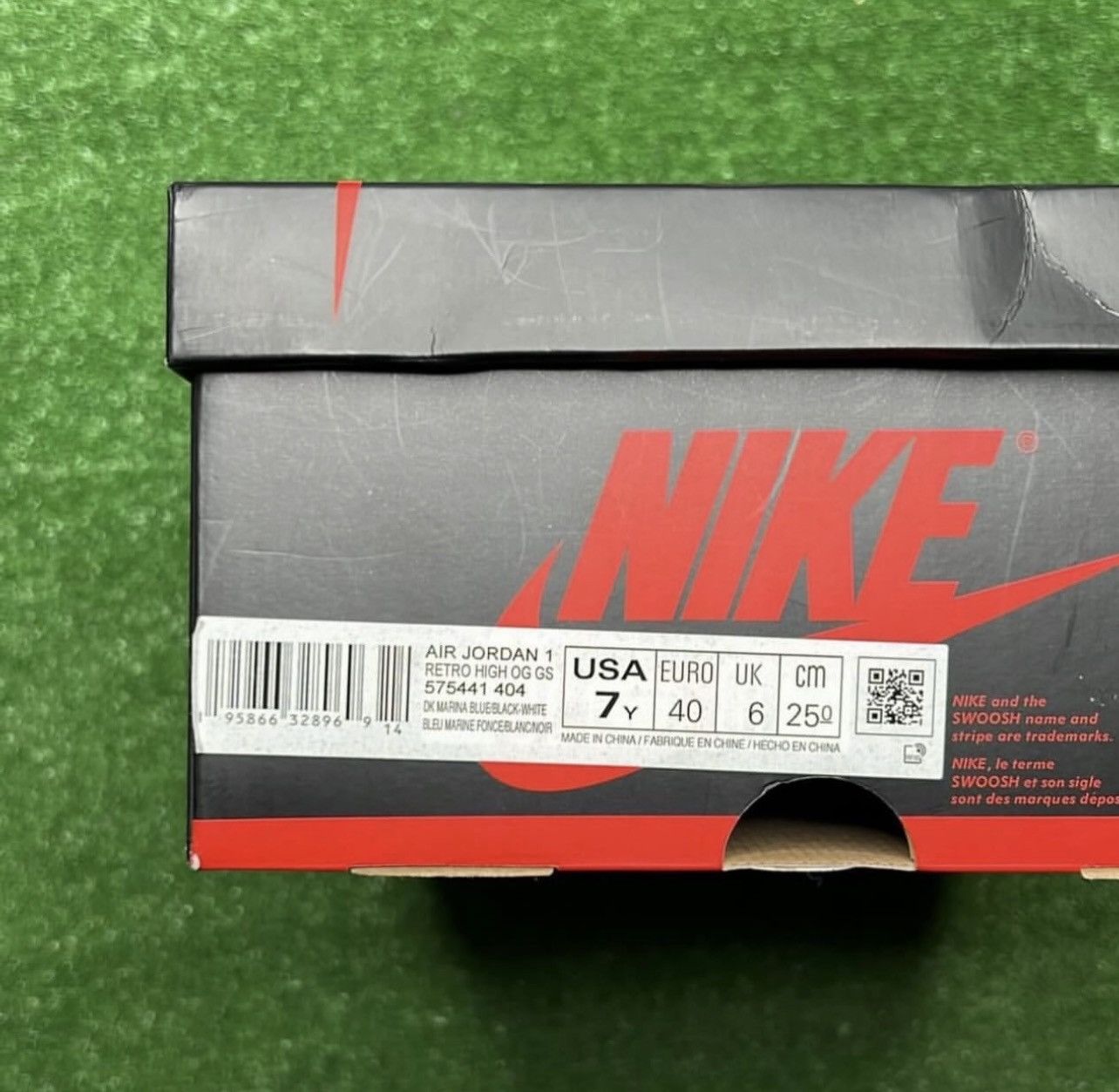 Jordan Brand Air Jordan 1 Retro High OG GS ‘ Dark Marina Blue’ Size US 7 / EU 40 - 7 Thumbnail