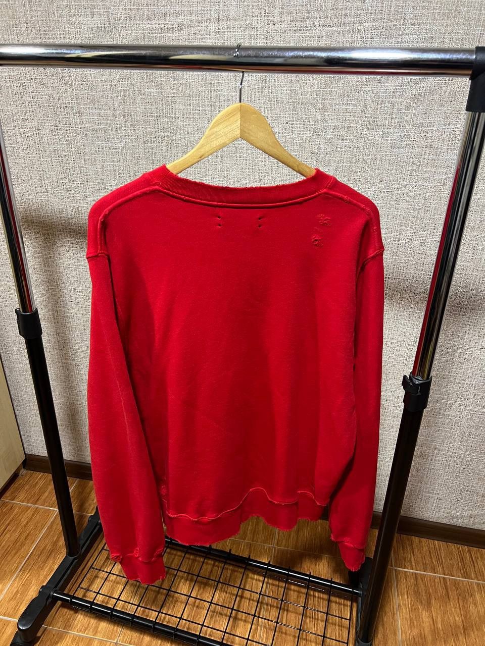 Amiri AMIRI RED DEGRADE SILVER LOGO DISTRESSED SWEATSHIRT Size US M / EU 48-50 / 2 - 5 Thumbnail