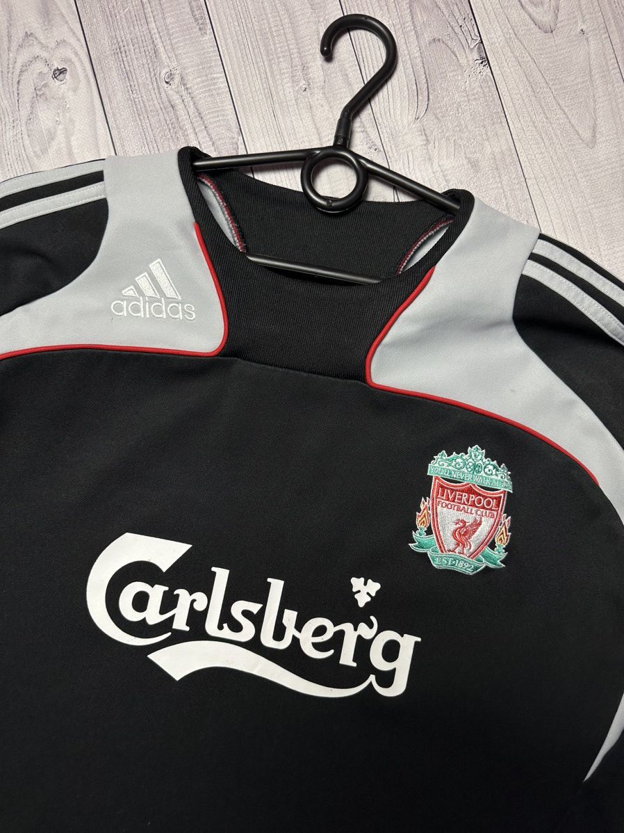 Adidas × Vintage Vintage adidas Liverpool soccer sweatshirt size L Size US L / EU 52-54 / 3 - 5 Thumbnail