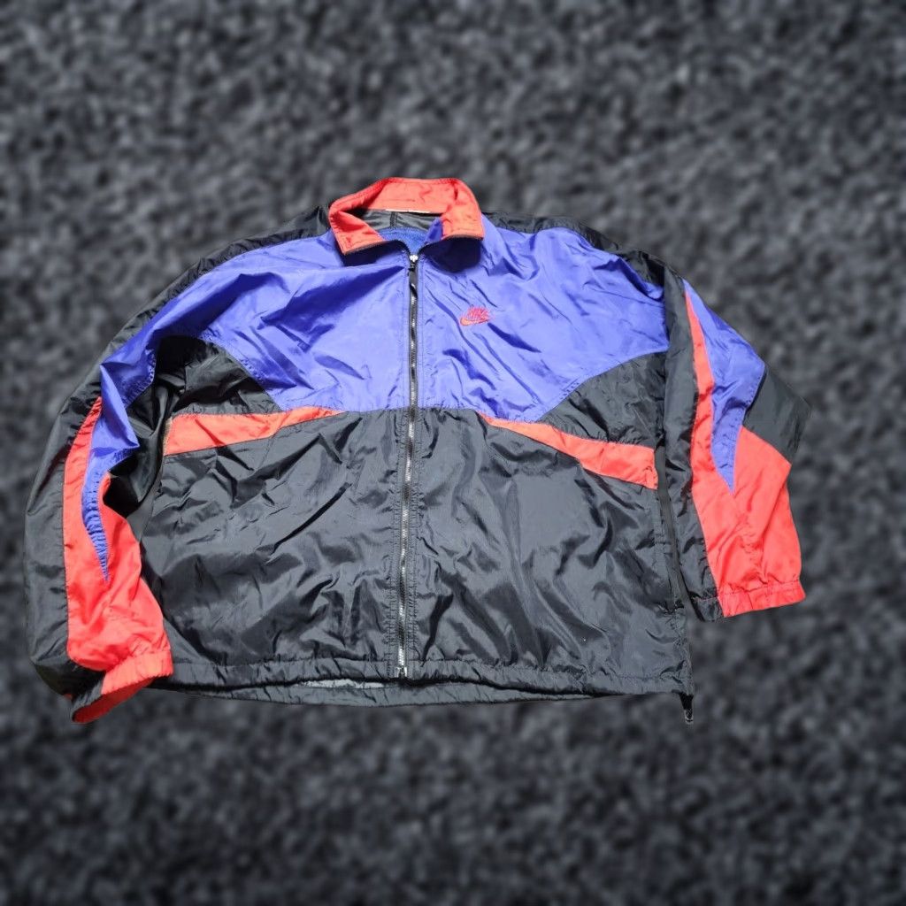 Nike VINTAGE Nike Jacket Windbreaker Mens 90s XL Black Grape Red Full Zip Hooded Coat Logo Amazing? Size US XL / EU 56 / 4 - 1 Thumbnail