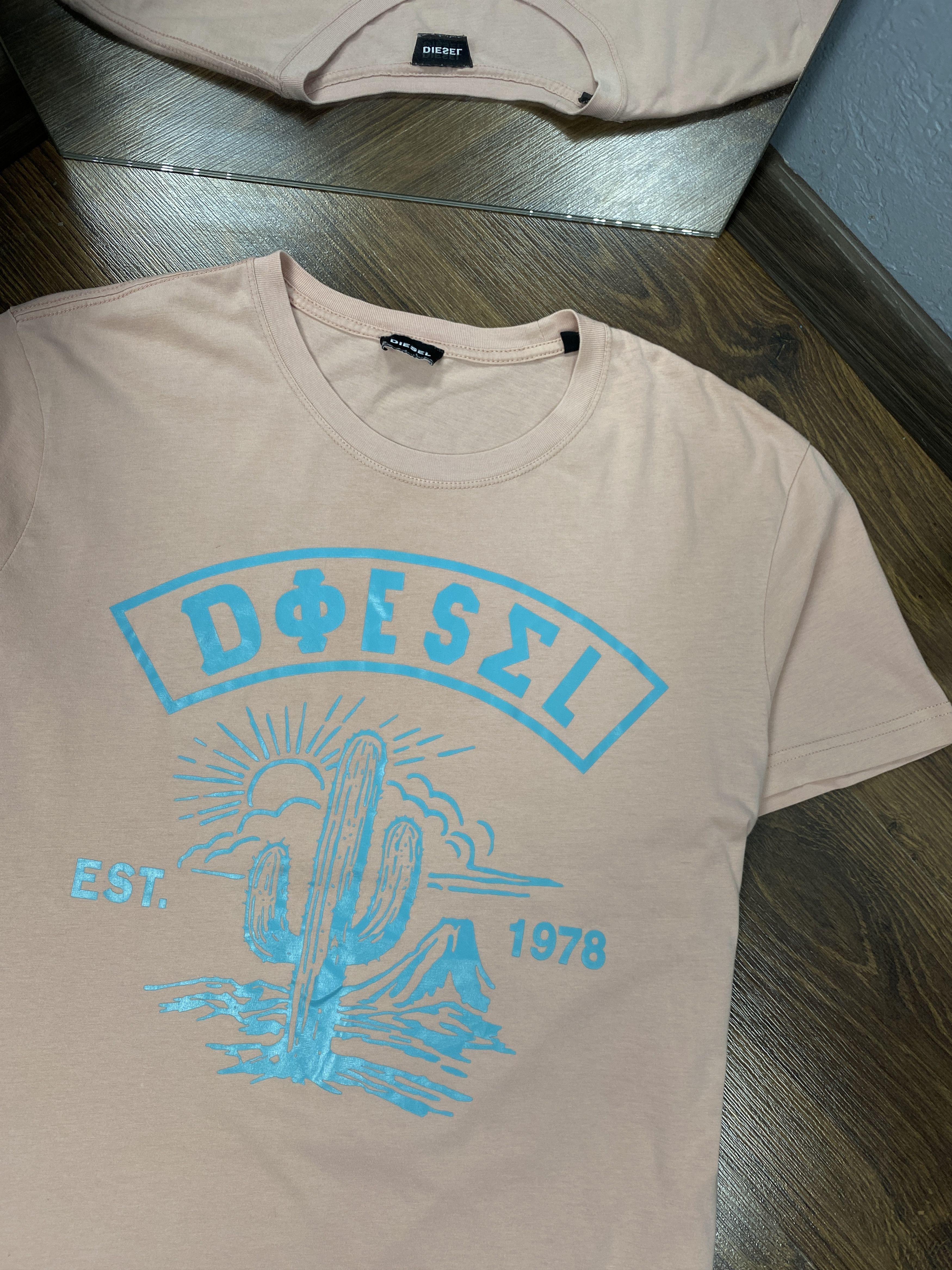 Diesel Diesel vintage big logo crew neck t-shirt y2k Size US XXL / EU 58 / 5 - 2 Thumbnail