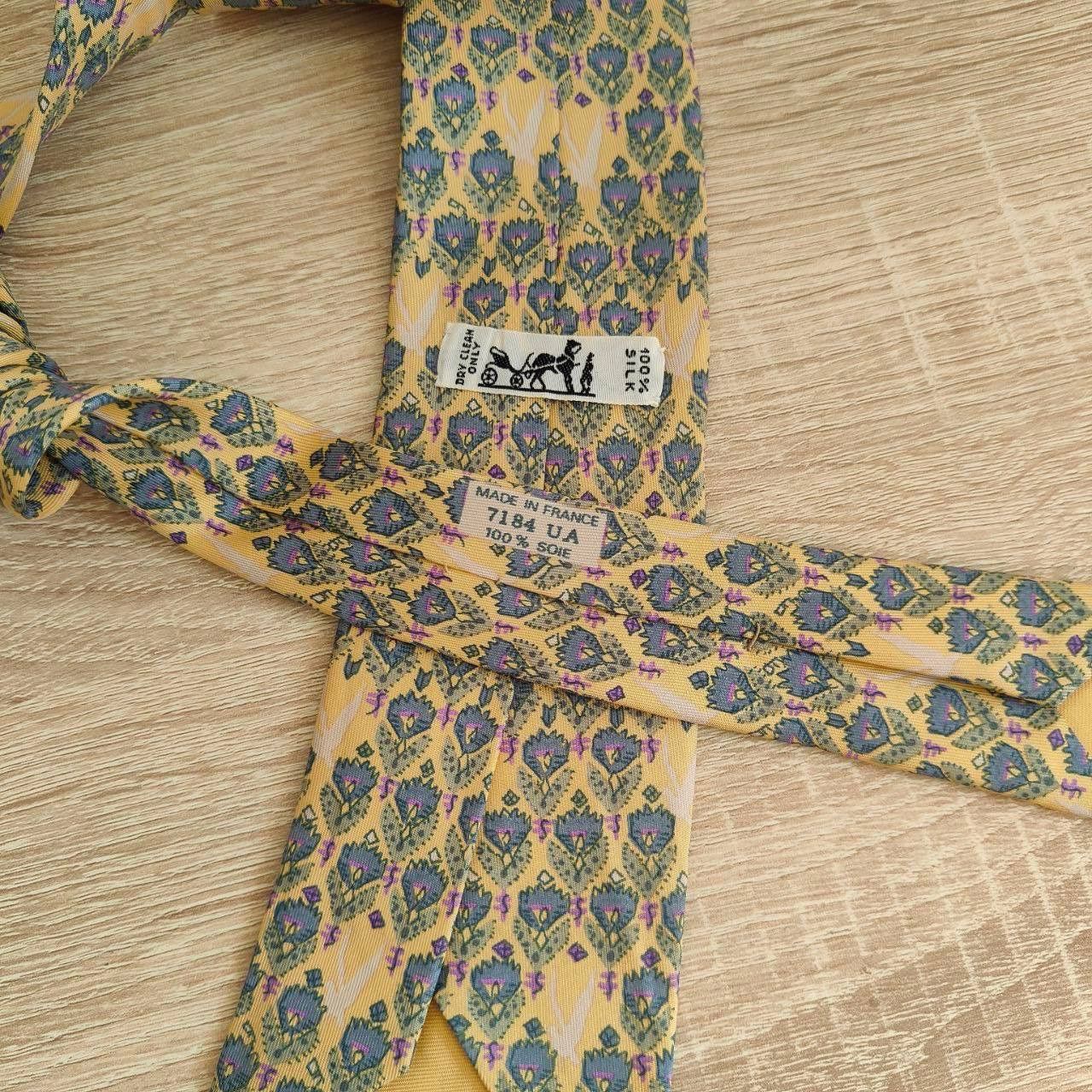 Hermes Hermes Paris Silk Tie 7184 UA Flowers Birds Yellow Size ONE SIZE - 4 Thumbnail