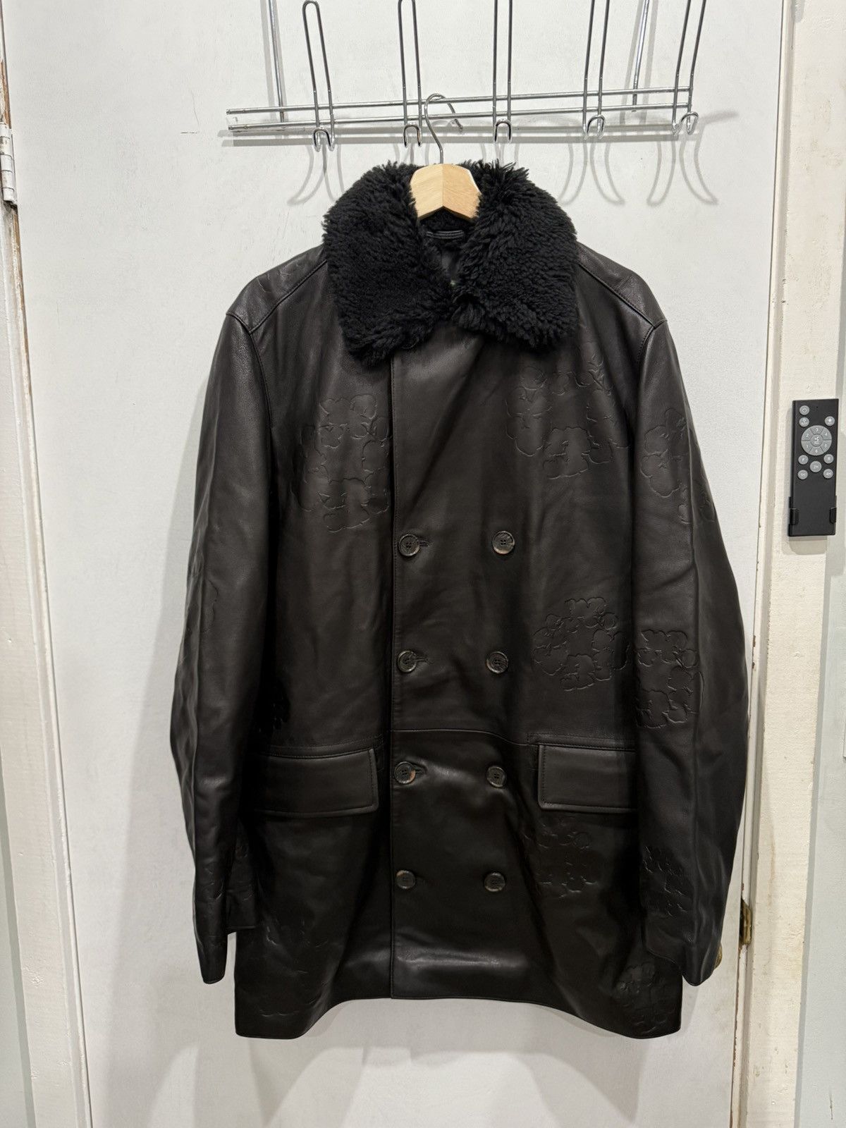 DENIM TEARS Denim Tears Oakland Wreath Winter Leather Coat Size US S / EU 44-46 / 1 - 1 Thumbnail
