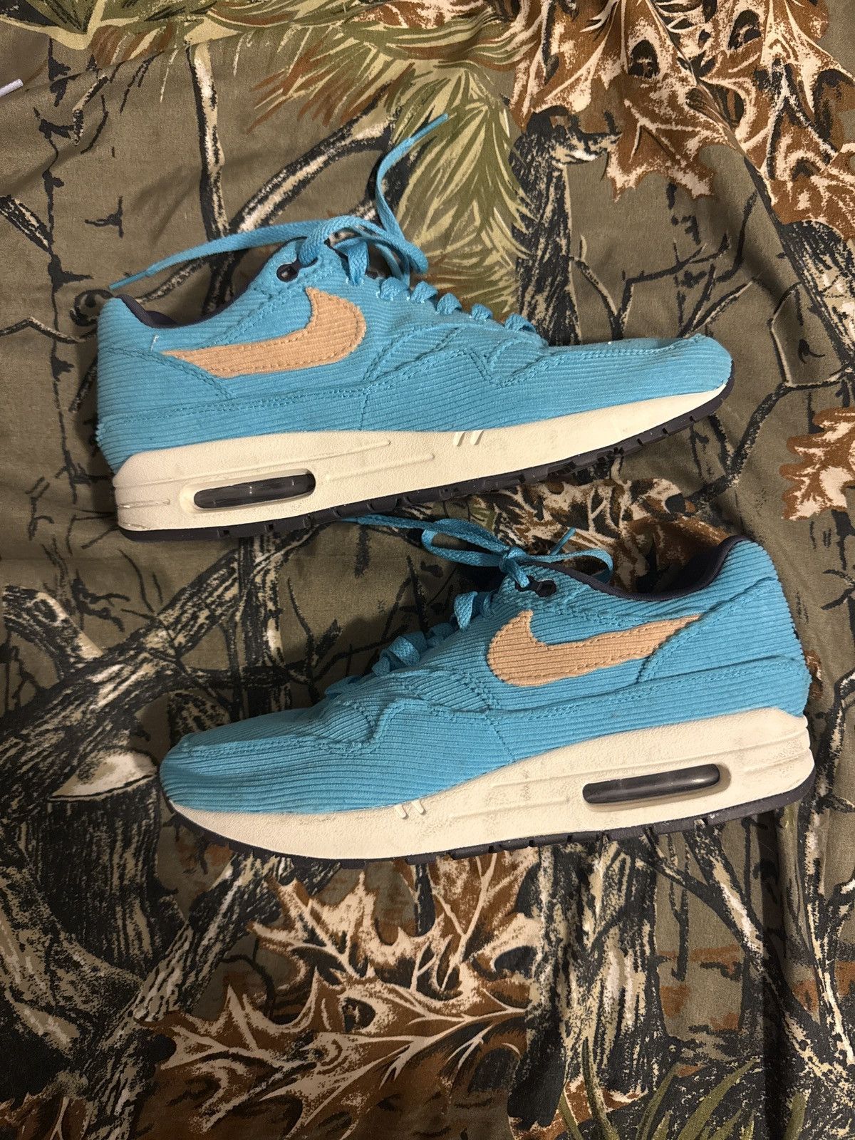 Nike Nike Air Max 1 Size US 9.5 / EU 42-43 - 2 Thumbnail