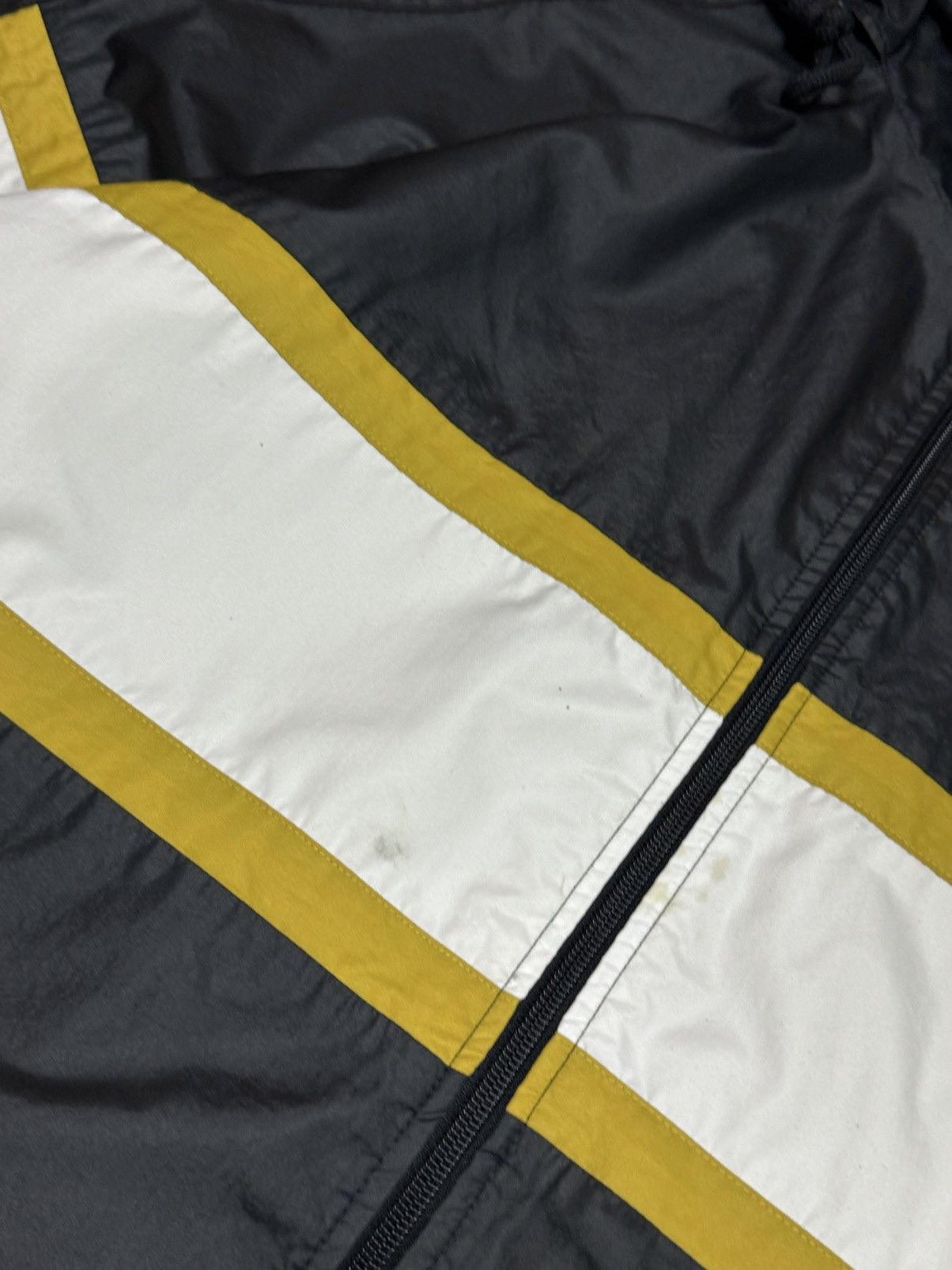 Adidas Adidas Vintage jacket y2k style size XL Size US XL / EU 56 / 4 - 13 Thumbnail