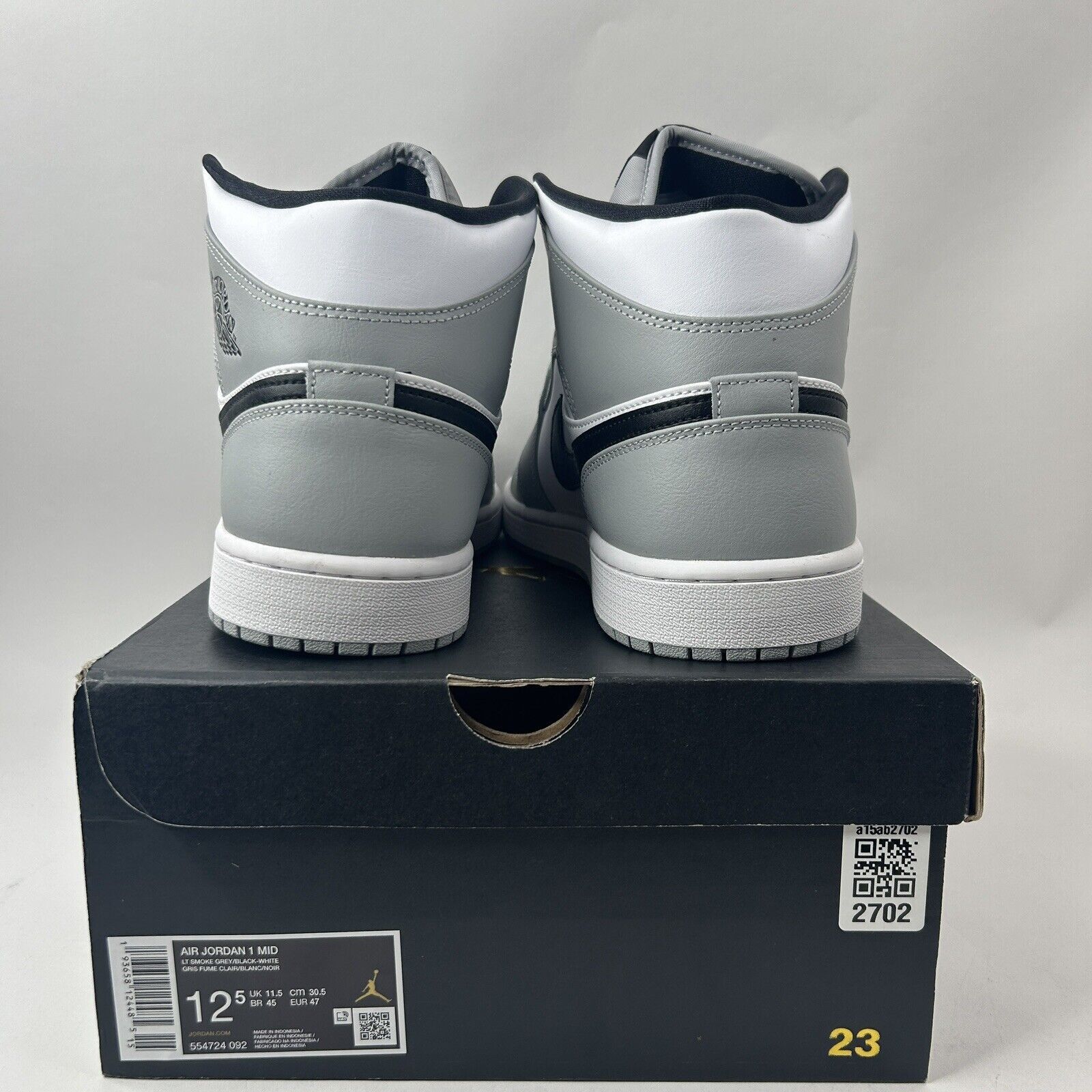 Nike Nike Shoes Air Jordan 1 Mid Retro “Light Smoke Grey” 2024 Size US 12.5 / EU 45-46 - 4 Thumbnail