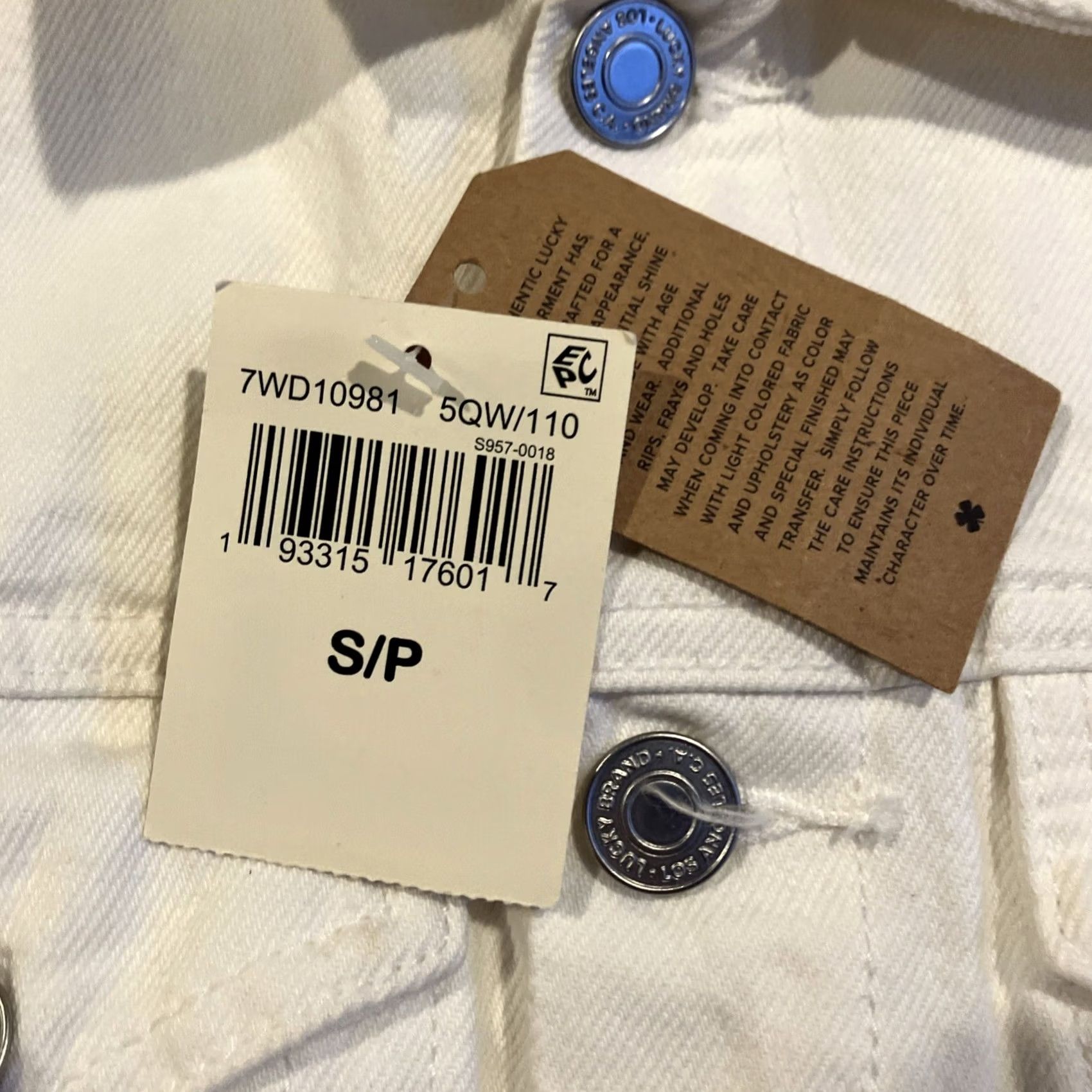 Lucky Brand Lucky Brand Women’s Tomboy White Denim Trucker Jacket Button Up Front SMALL Jacket Size S / US 4 / IT 40 - 2 Thumbnail