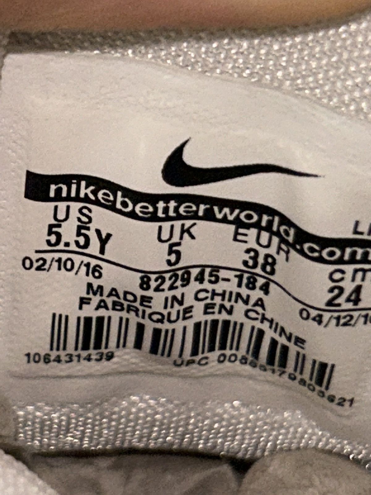 Nike Nike Kobe 11 GS Low Elite ‘USA Olympic’ 822945 184 size 5.5y Size US 5.5 / EU 38 - 11 Thumbnail