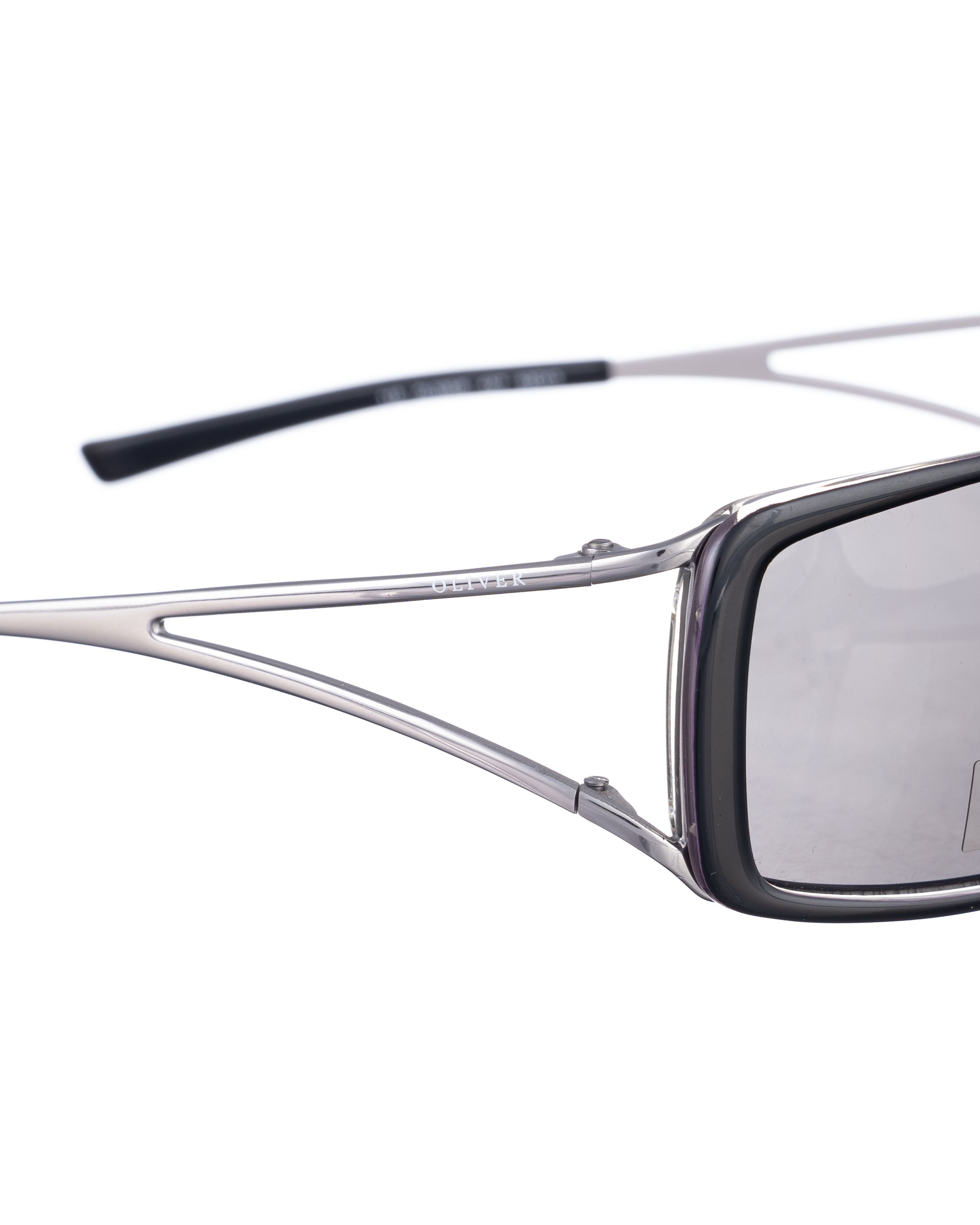 Valentino Oliver by Valentino '00s Black Sheer Cut Out Sunglasses Size ONE SIZE - 3 Thumbnail