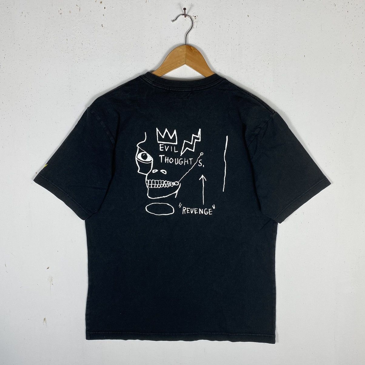 Jean-Michel Basquiat × Vintage Vintage 00's JMB EVIL THOUGHTS 1982 Artwork Fotofolio Tee Size US M / EU 48-50 / 2 - 5 Thumbnail
