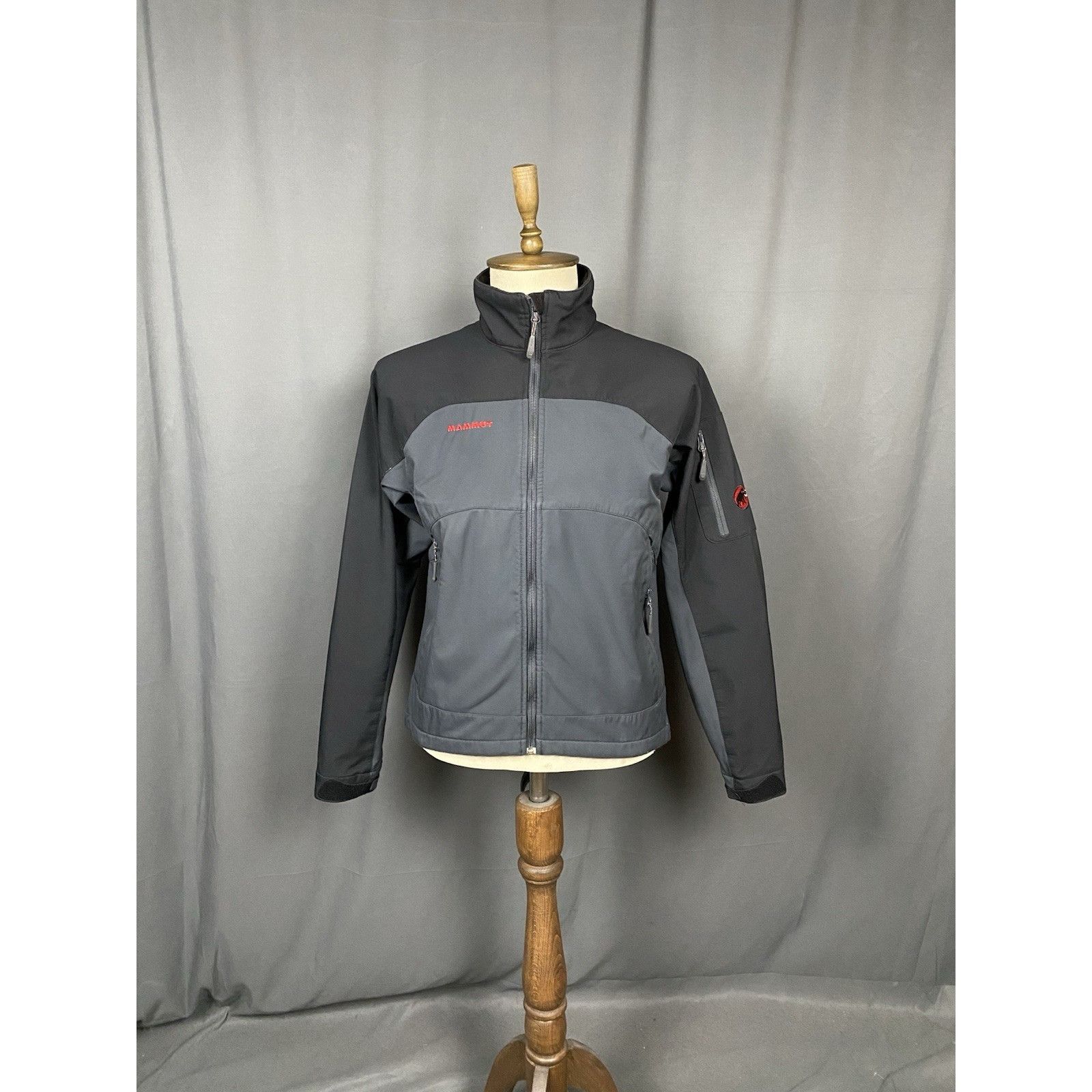Mammut Mammut Men's Gray Windbreaker Softshell Jacket Size M Size US M / EU 48-50 / 2 - 3 Thumbnail