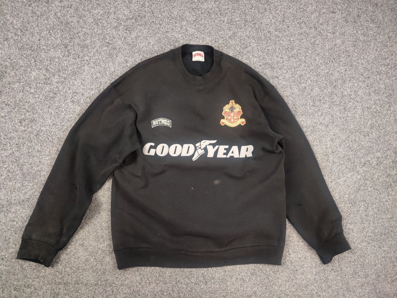 Nutmeg Rare Vintage 95's Wolverhampton Wanderers Nutmeg Sweatshirt Size US L / EU 52-54 / 3 - 9 Thumbnail