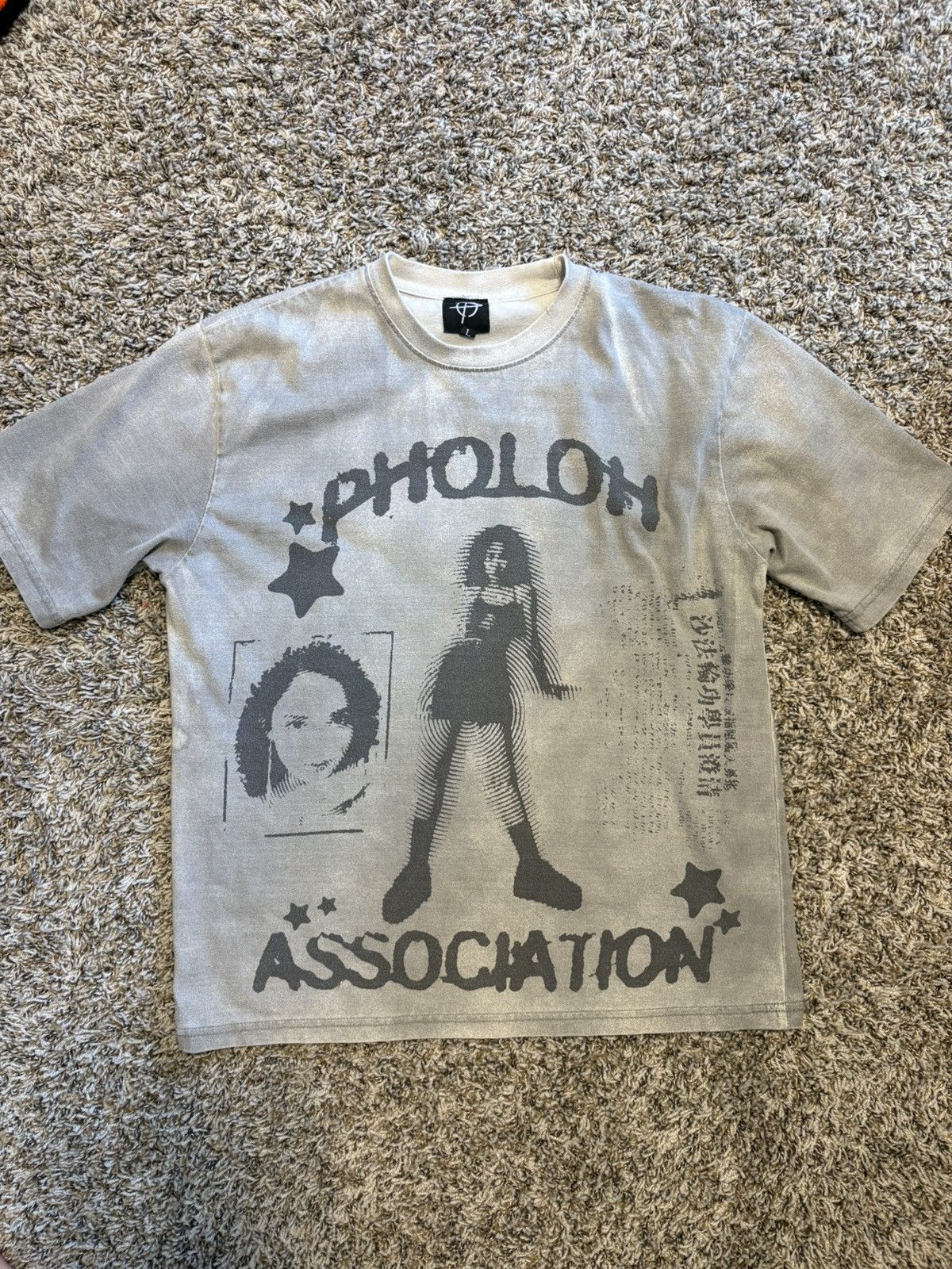 Vintage Pholoh y2k graphic tee Size US L / EU 52-54 / 3 - 1 Thumbnail